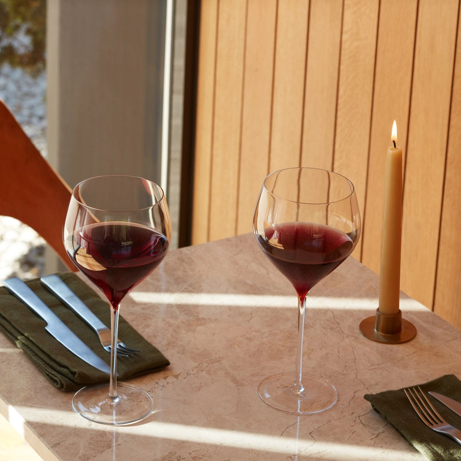 Set of 2 Savoy red wine glasses 590 ml clear