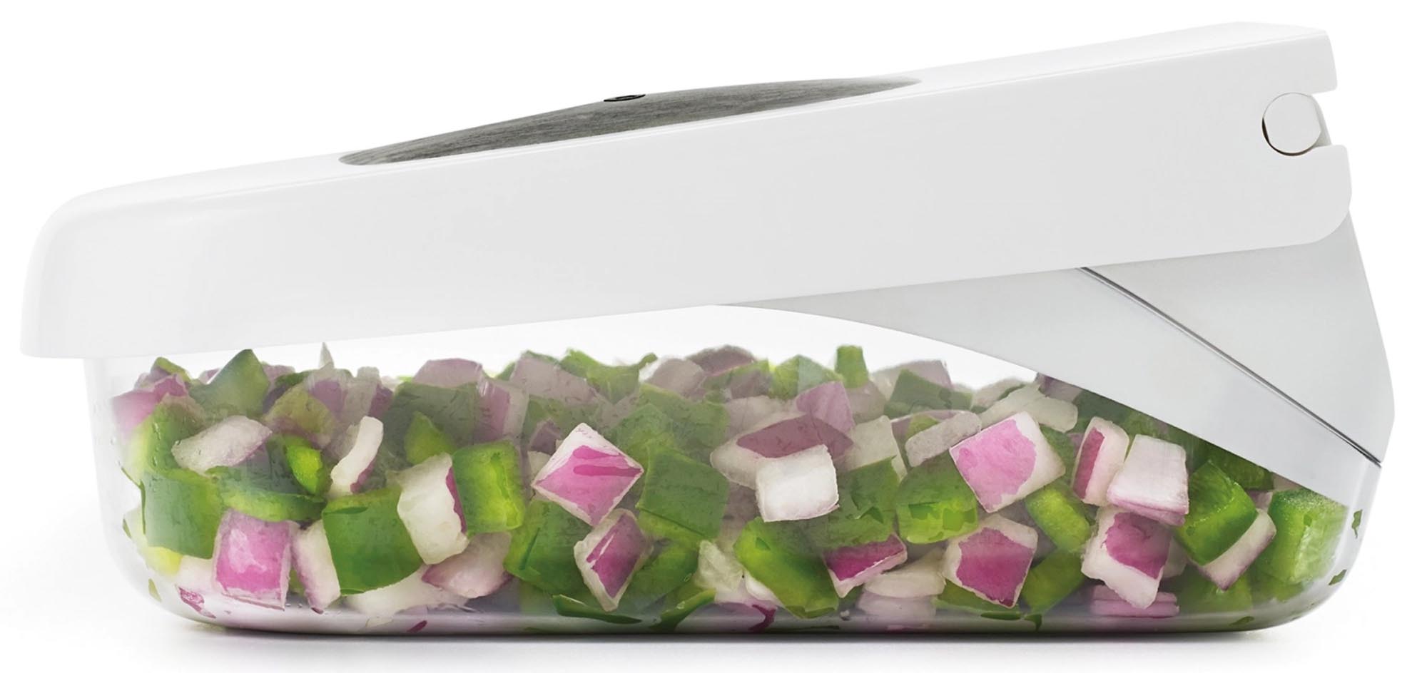 Effizienter OXO Zwiebelschneider: Schnell, sauber, kompakt.