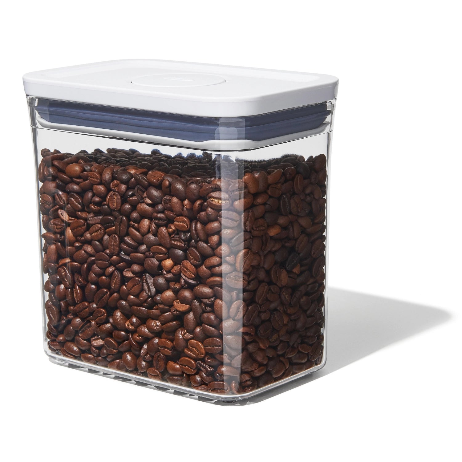 Rechteckiger OXO POP 2.0 Vorratsbehälter mit 1,6 l Volumen, perfekt für die übersichtliche Aufbewahrung von Lebensmitteln, Maße: 16x10,5x16 cm.