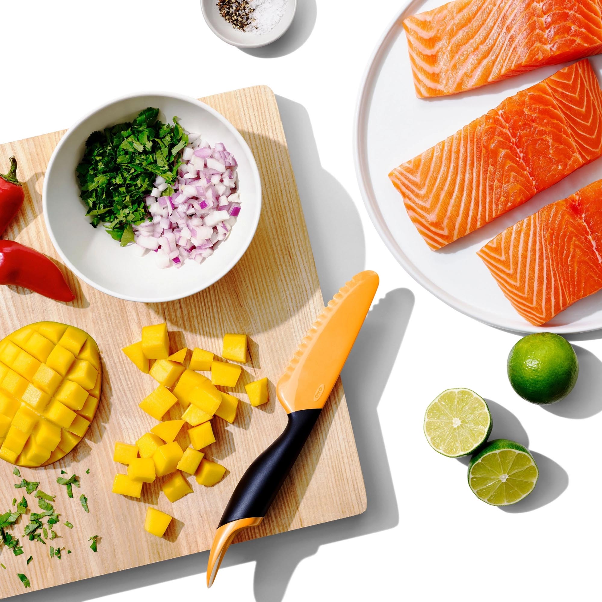 OXO GG Mangoschneider: Perfektes Entkernen und Portionieren leicht.