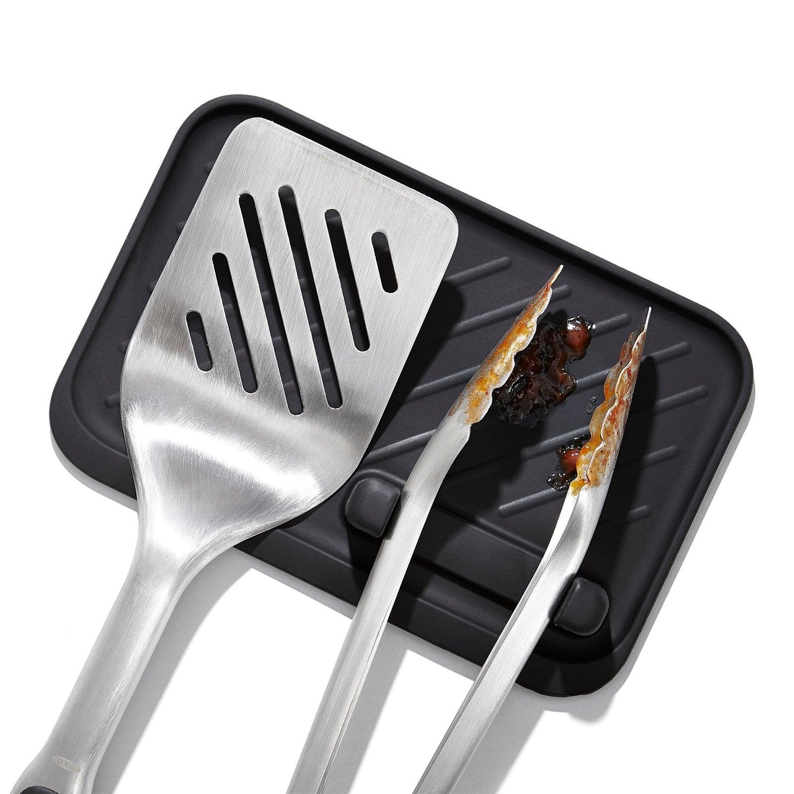 OXO GG Set: Hochwertige Grillwerkzeuge für präzises BBQ-Grillen.