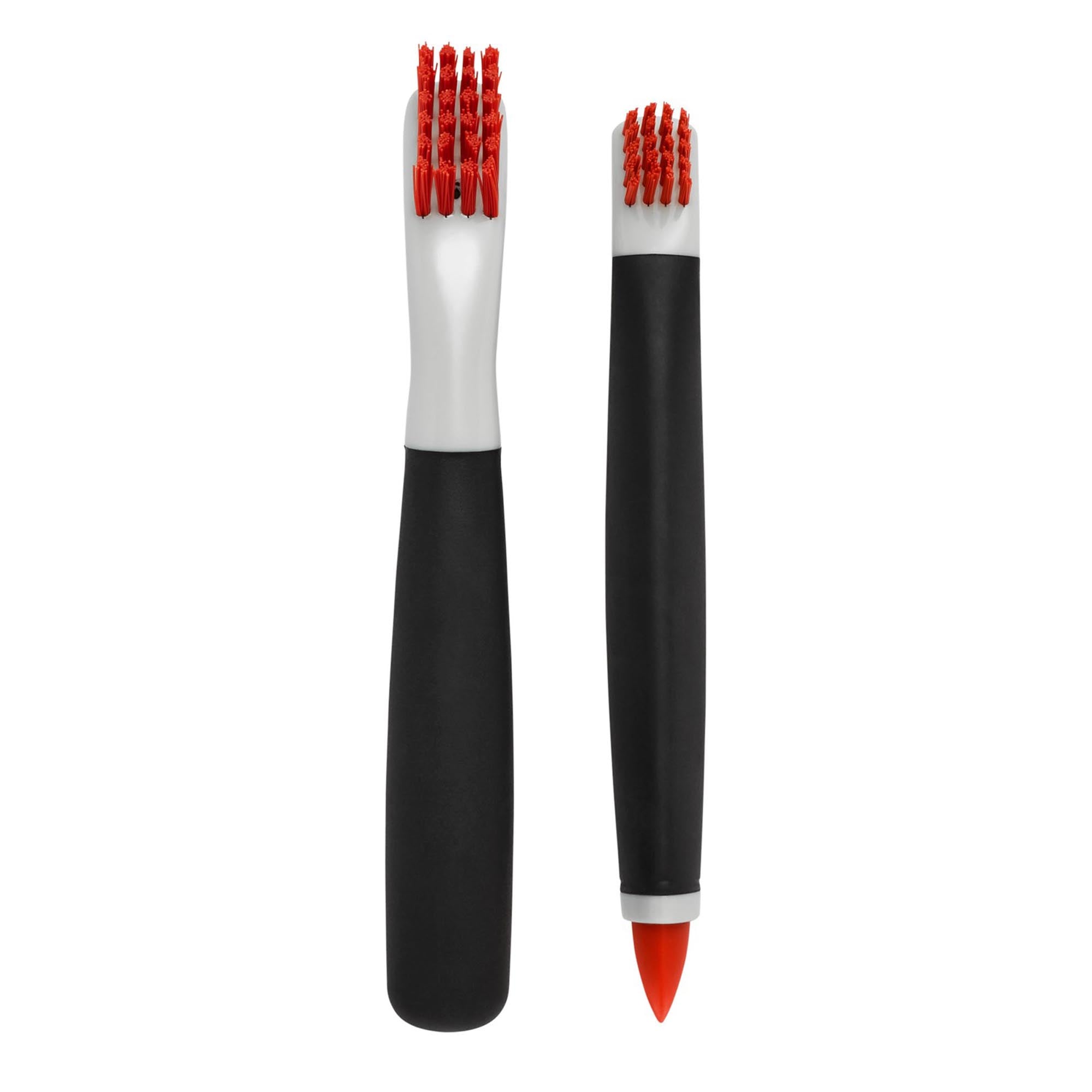 OXO 2er Bürstenset: Perfekte Reinigung für enge Zwischenräume.