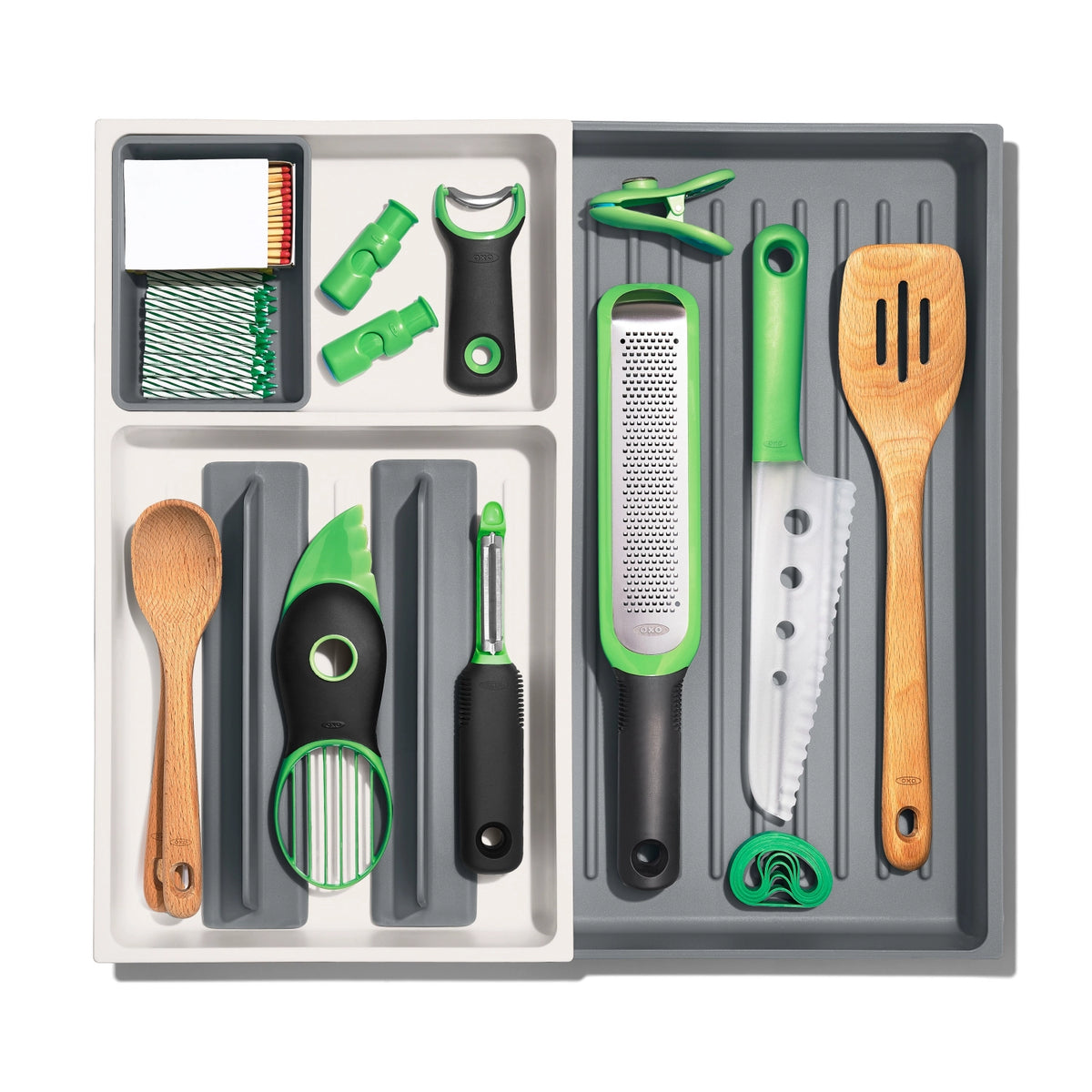 OXO Good Grips Schubladeneinlage erweiterbar in Grau präsentiert im Onlineshop von KAQTU Design AG. Aufbewahrungsbehälter ist von OXO