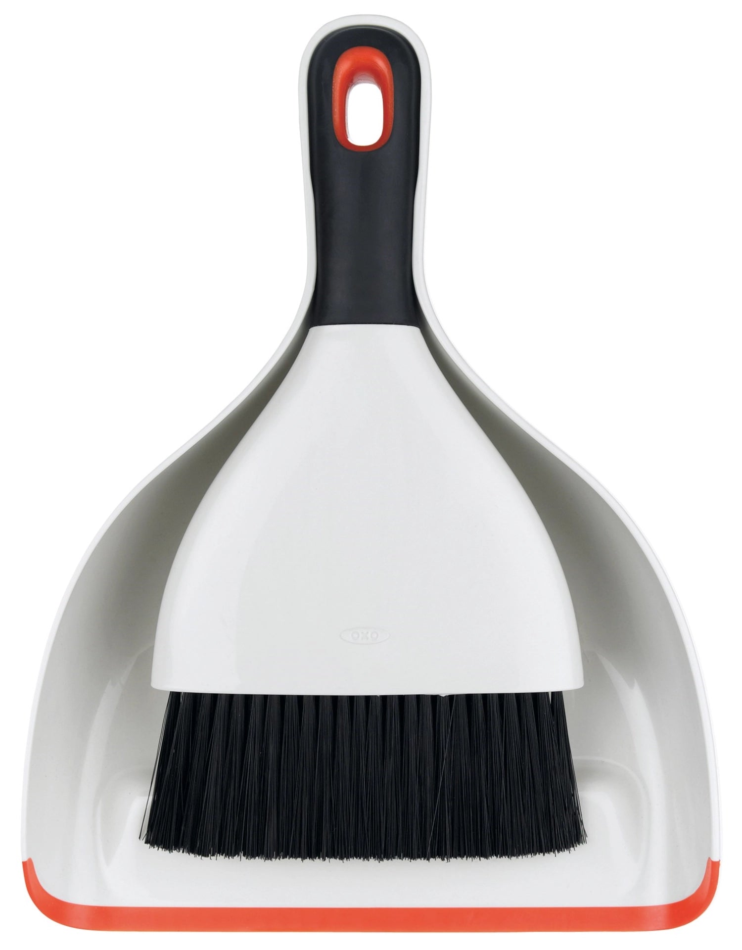 Praktisches Kehrschaufel- und Bürsten-Set von OXO, perfekt für schnelles Kehren und einfache Handhabung, mit benutzerfreundlichem Design für optimalen Komfort.