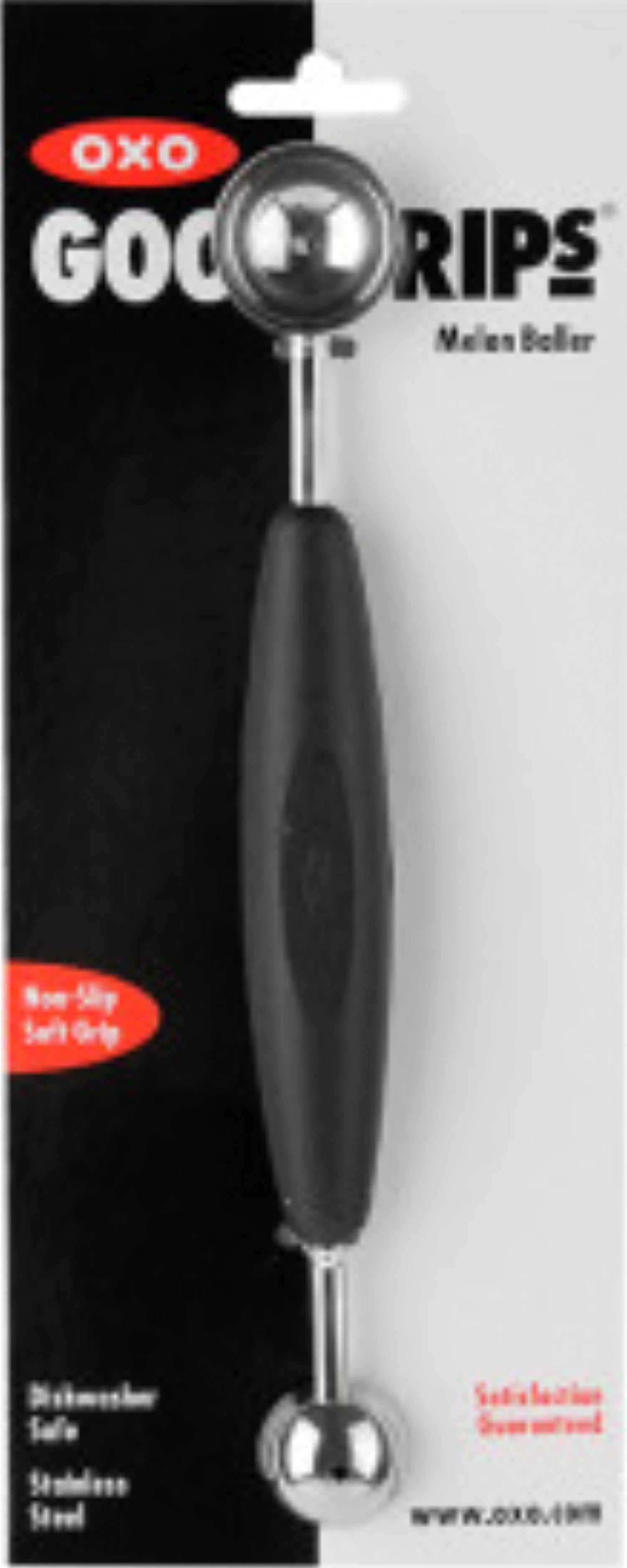 Eleganter Kugelausstecher in Schwarz von OXO, perfekt zum Ausstechen von frischen Früchten für dekorative und köstliche Präsentationen.