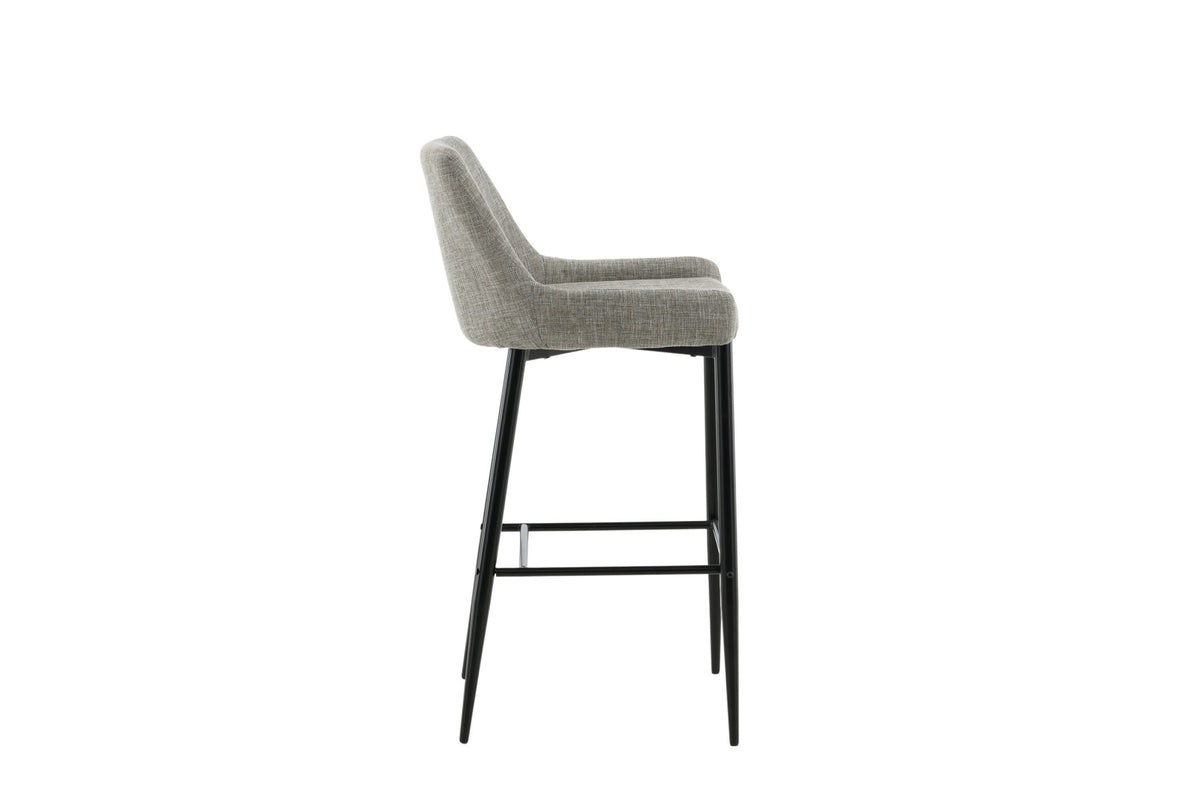 Plaza Barstuhl in Beige präsentiert im Onlineshop von KAQTU Design AG. Barstuhl ist von Venture Home