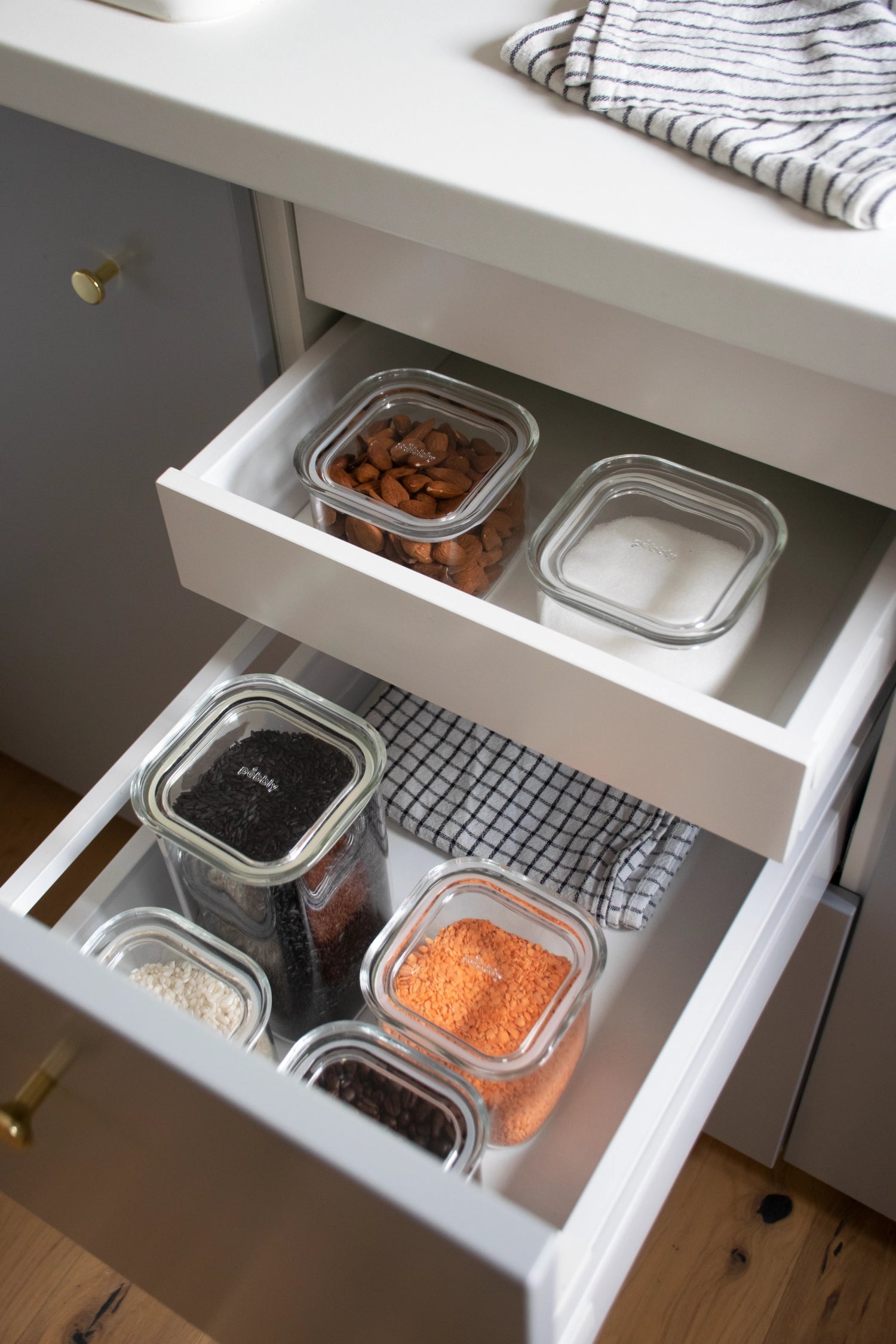 Pebbly Barattolo per alimenti con coperchio in vetro 0,8l 11x11x11cm