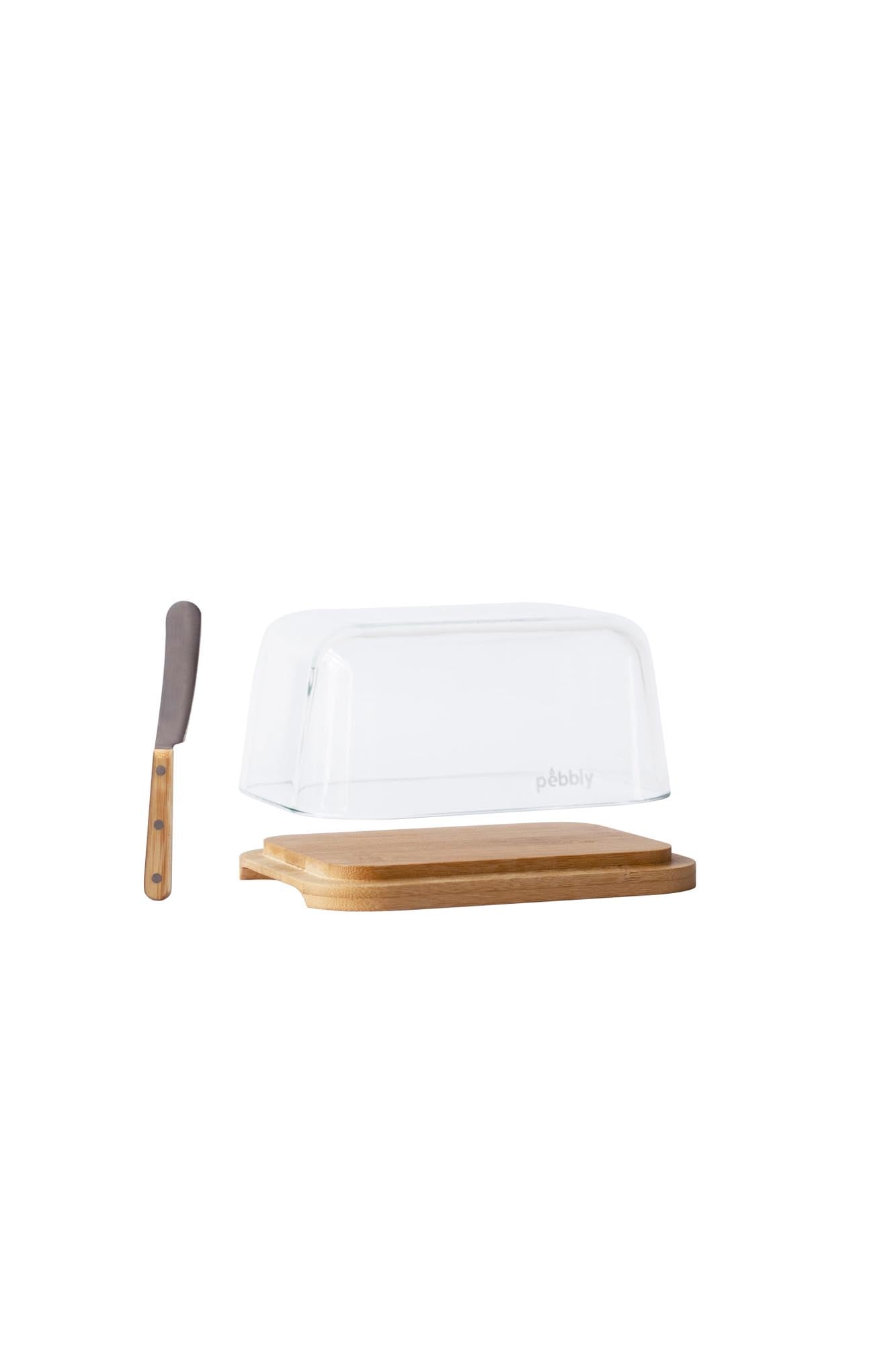 Elegante Pebbly Butterdose aus Bambus mit praktischem Buttermesser.