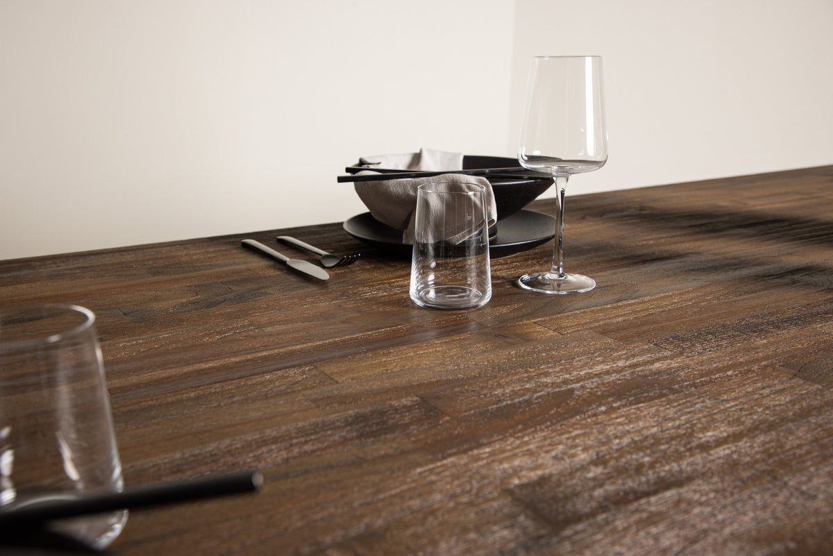 Padang Tisch in Natur präsentiert im Onlineshop von KAQTU Design AG. Esstisch ist von Venture Home