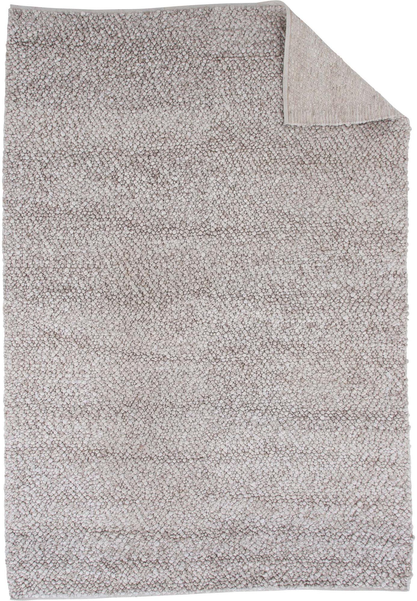 Jajru Teppich in Beige präsentiert im Onlineshop von KAQTU Design AG. Teppich ist von Venture Home