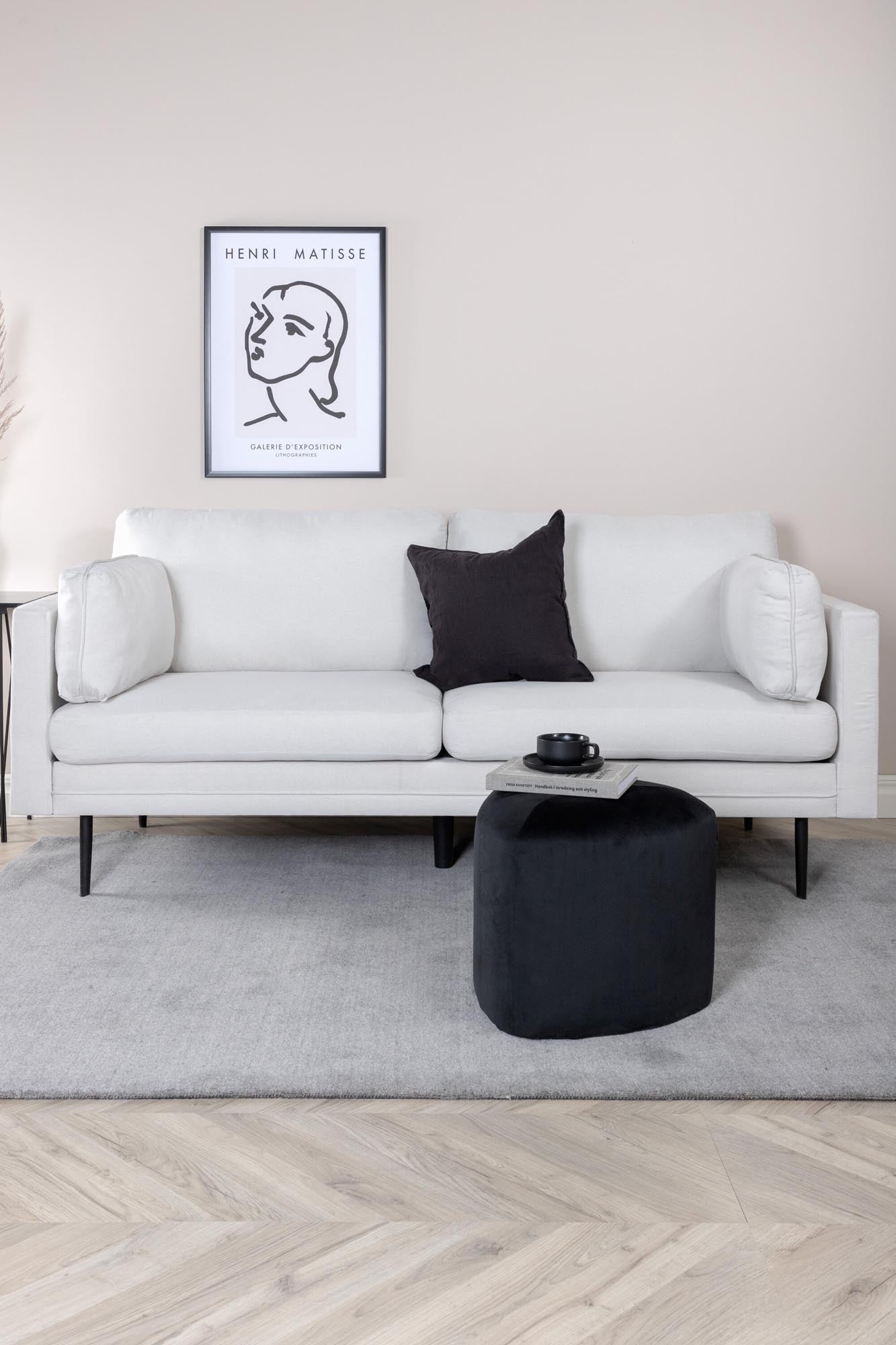 Boom Sofa in Beige/Schwarz präsentiert im Onlineshop von KAQTU Design AG. 3er Sofa ist von Venture Home