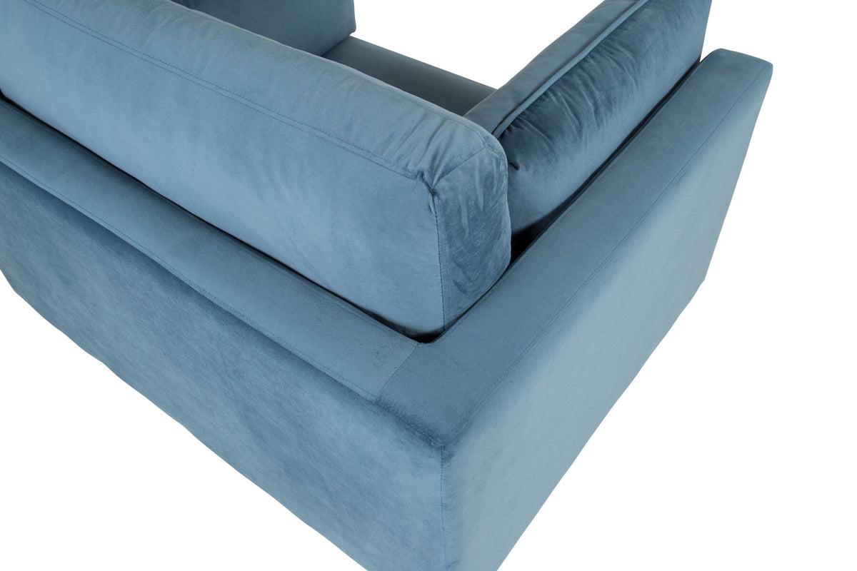 Boom Sessel in Blau präsentiert im Onlineshop von KAQTU Design AG. Sessel mit Armlehnen ist von Venture Home