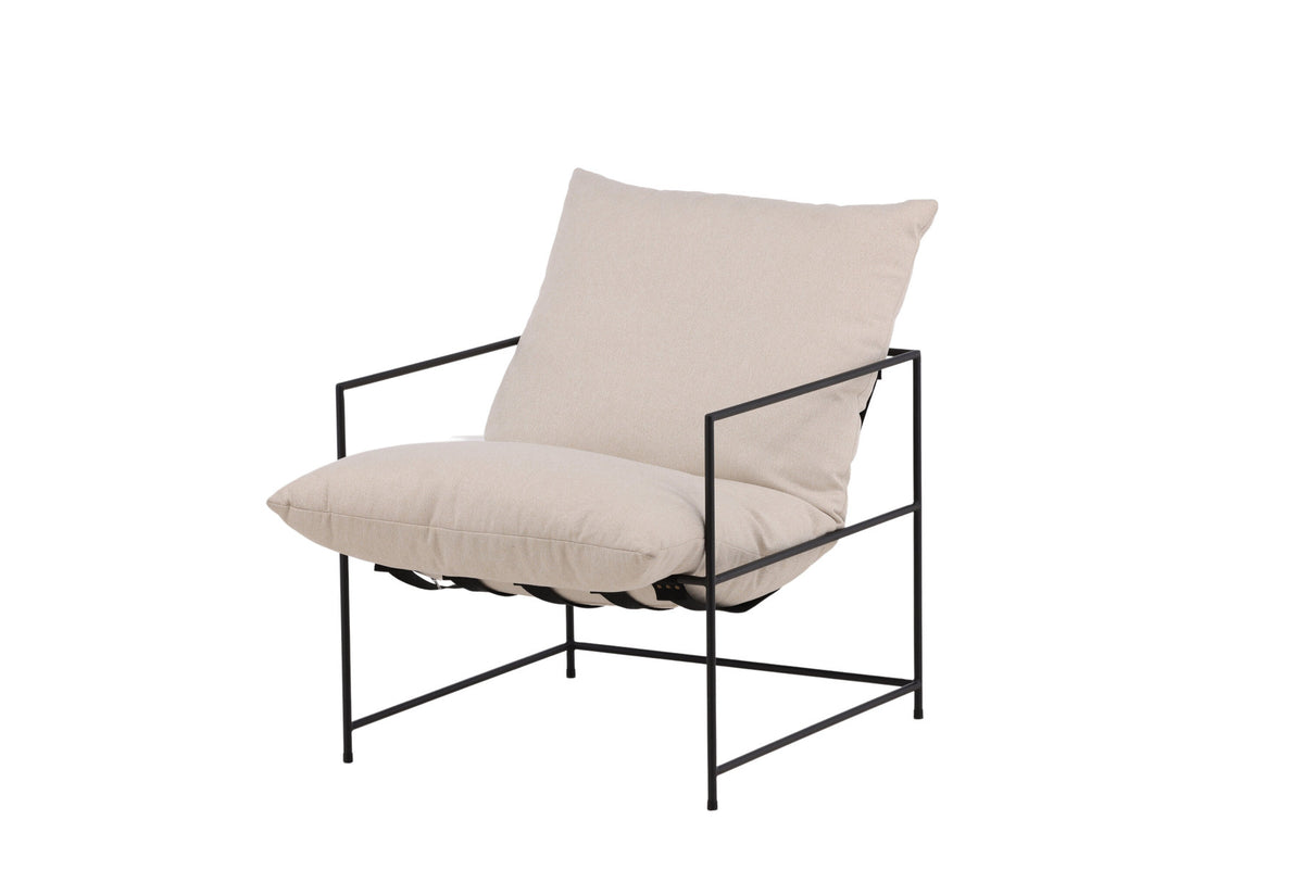 Sedalia Sessel in Weiss präsentiert im Onlineshop von KAQTU Design AG. Sessel mit Armlehnen ist von Venture Home