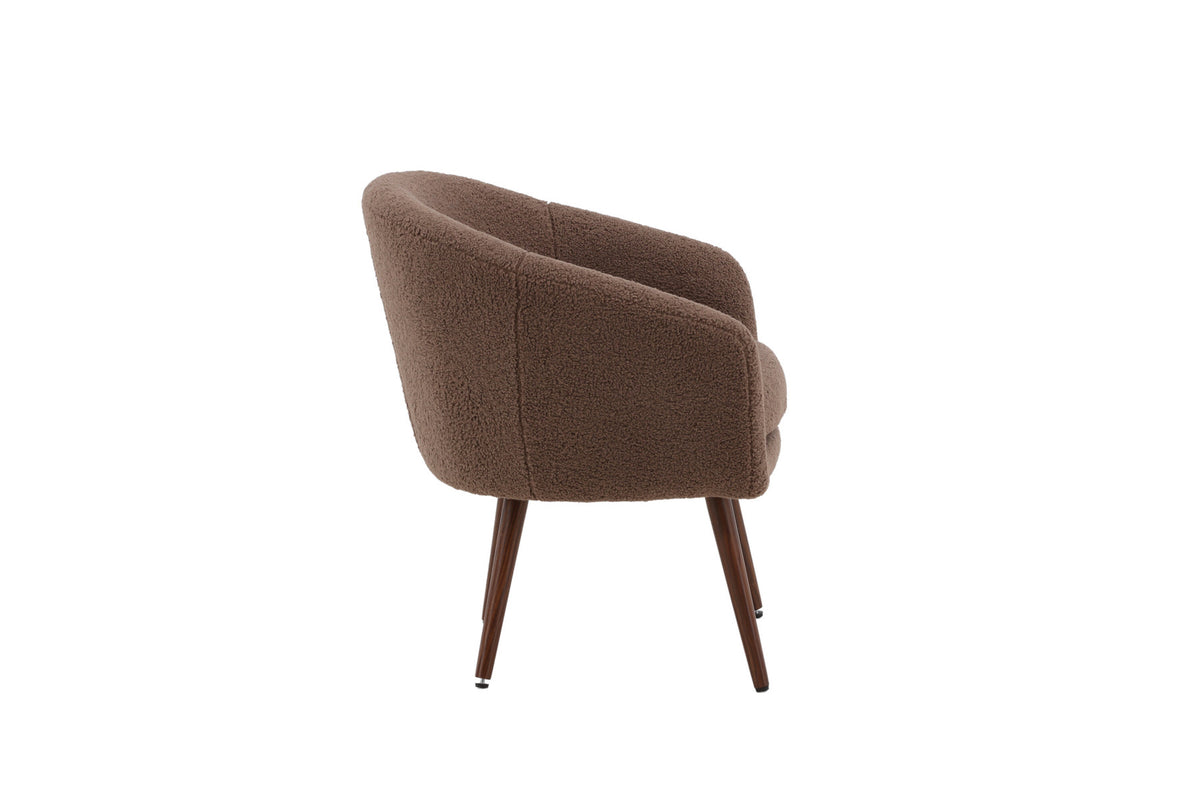Wanda Sessel in Braun präsentiert im Onlineshop von KAQTU Design AG. Sessel mit Armlehnen ist von Venture Home