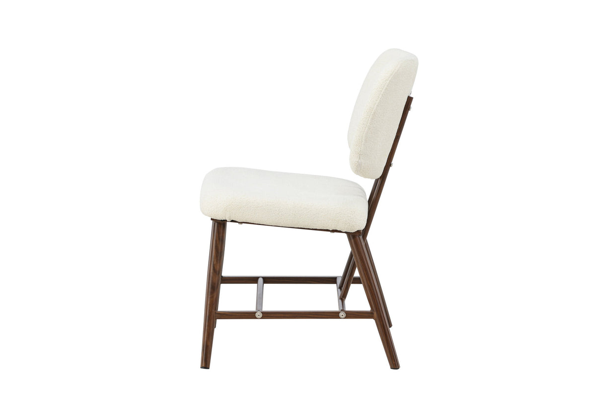 Midland Sessel in Weiss präsentiert im Onlineshop von KAQTU Design AG. Sessel ist von Venture Home