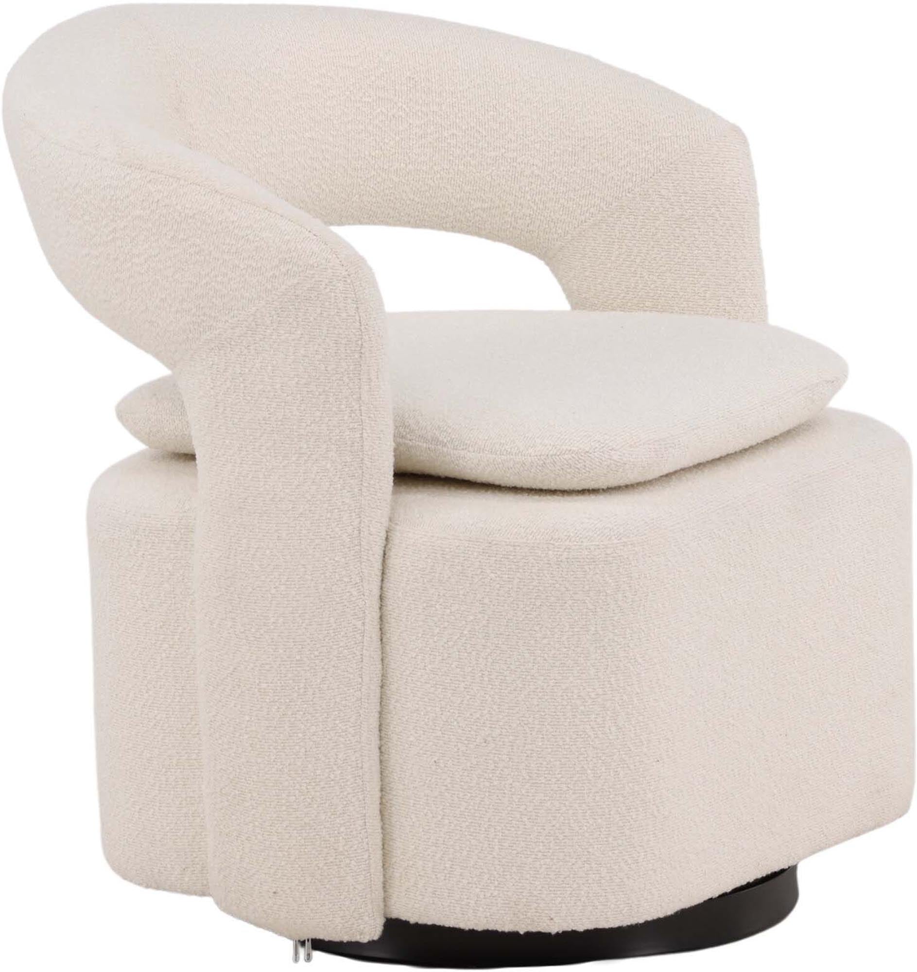 Entdecken Sie den Laurel Sessel von Venture Home: Eleganz, Komfort und hochwertige Materialien vereinen sich in diesem stilvollen Möbelstück.