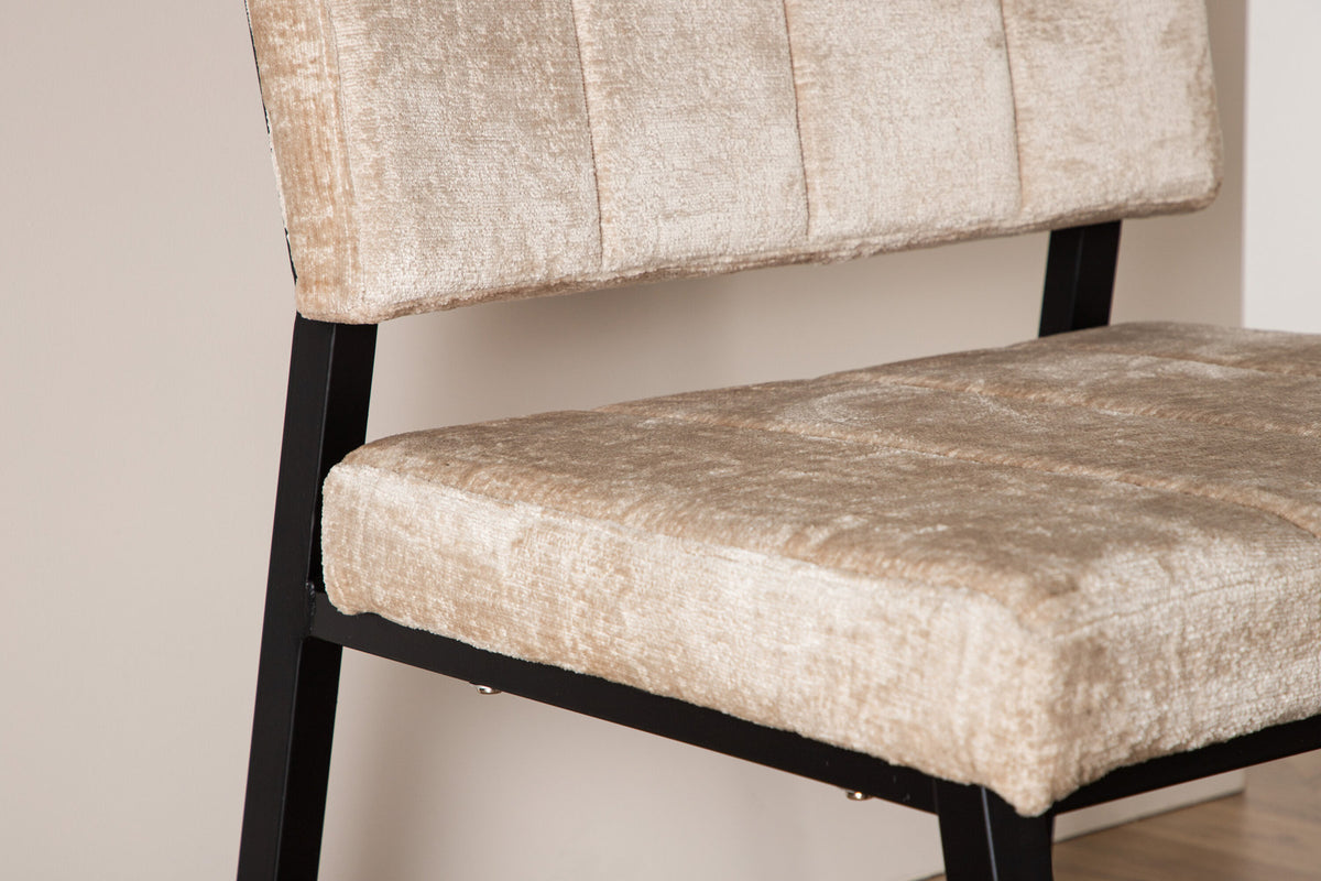 Monett Sessel in Beige präsentiert im Onlineshop von KAQTU Design AG. Sessel ist von Venture Home
