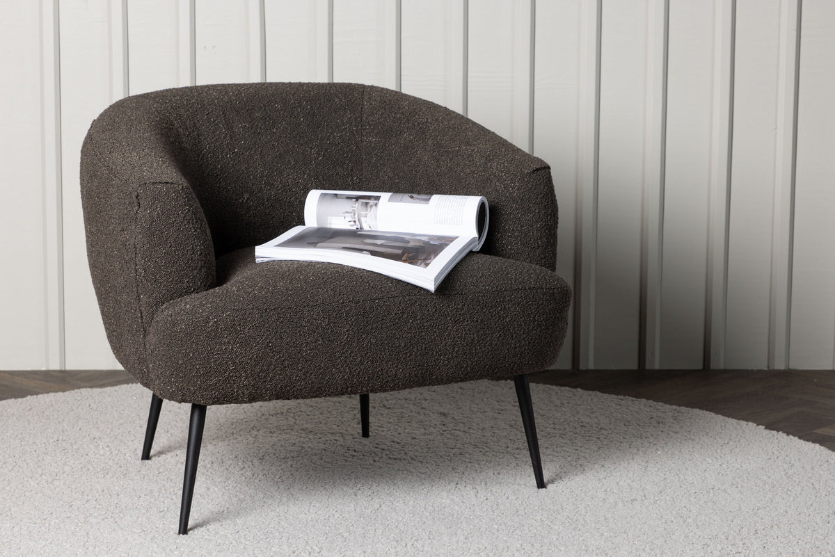 Derry Sessel in Dunkelgrau präsentiert im Onlineshop von KAQTU Design AG. Sessel mit Armlehnen ist von Venture Home