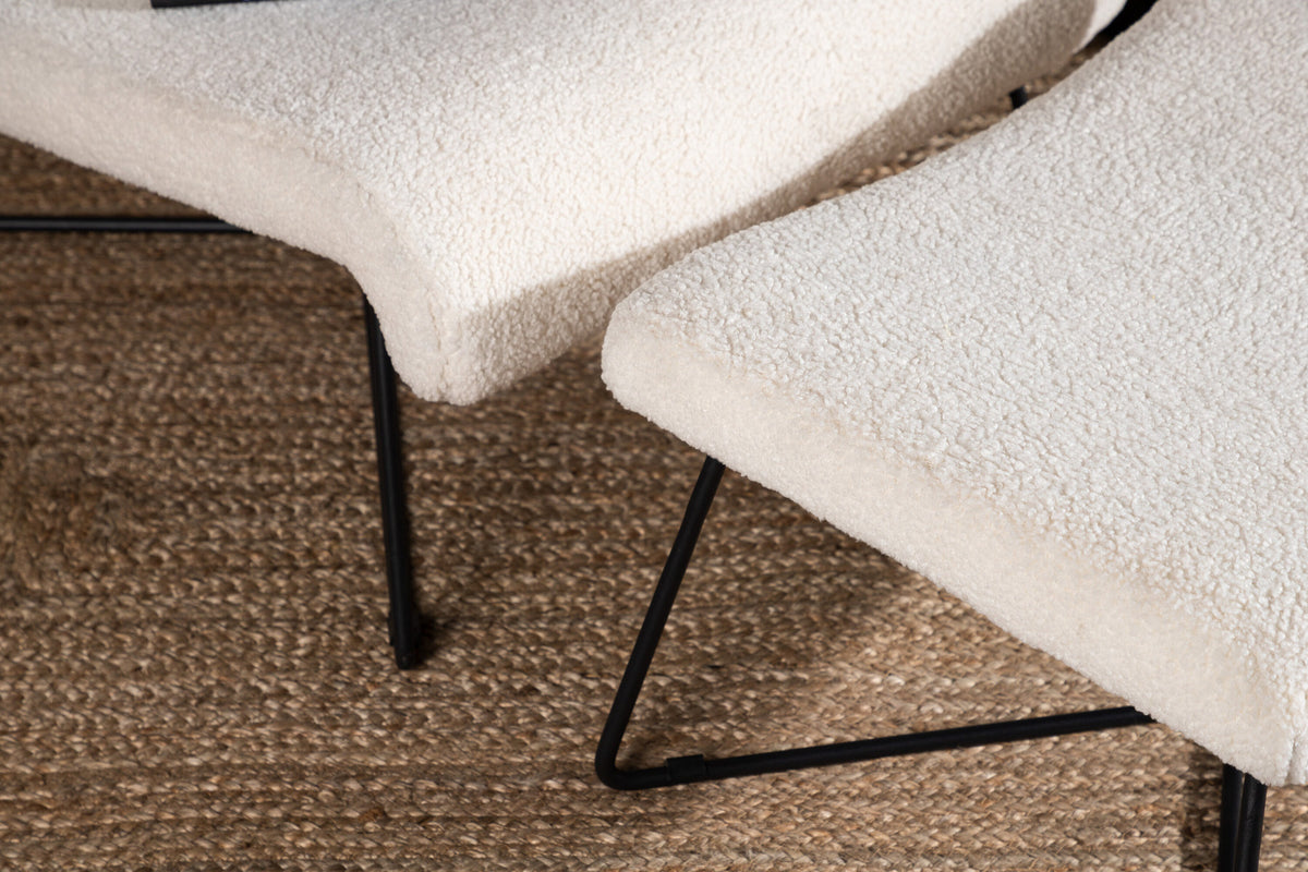 Laconia Sessel in Weiss präsentiert im Onlineshop von KAQTU Design AG. Sessel ist von Venture Home