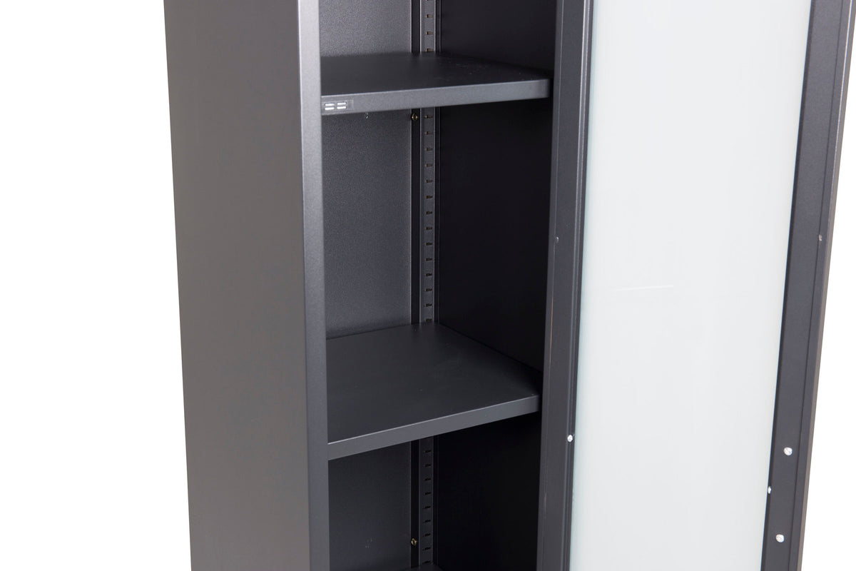 Acero Cabinet in Schwarz präsentiert im Onlineshop von KAQTU Design AG. Cabinet ist von Venture Home