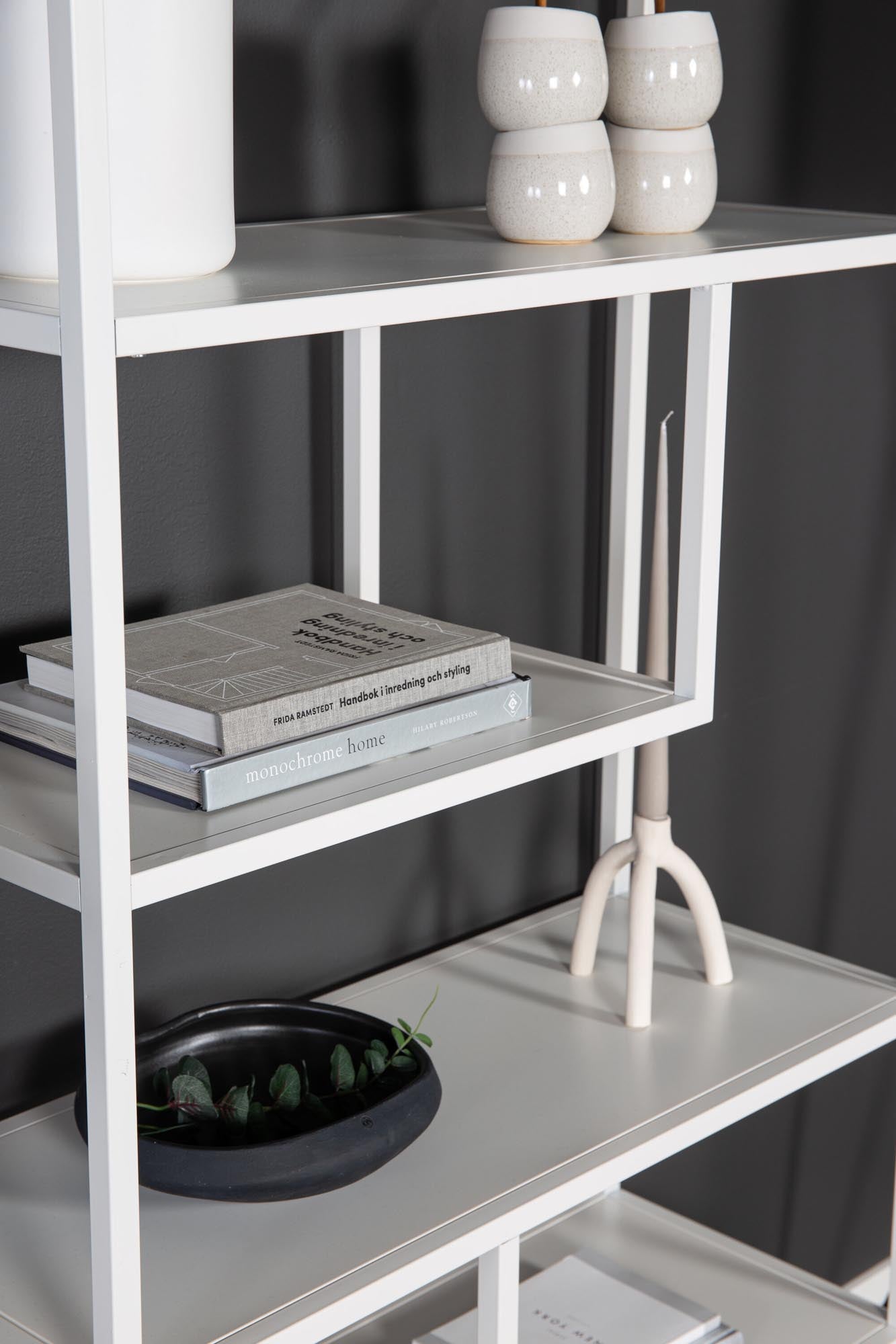 Staal Bücherregal: Minimalistisches Design für Ihre Wohnkultur.