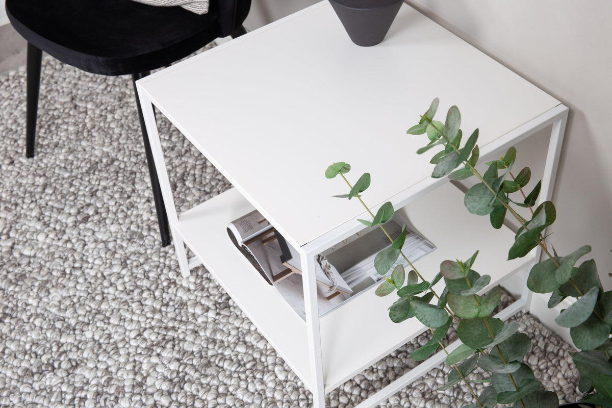 Staal Beistelltisch in Weiss präsentiert im Onlineshop von KAQTU Design AG. Beistelltisch ist von Venture Home