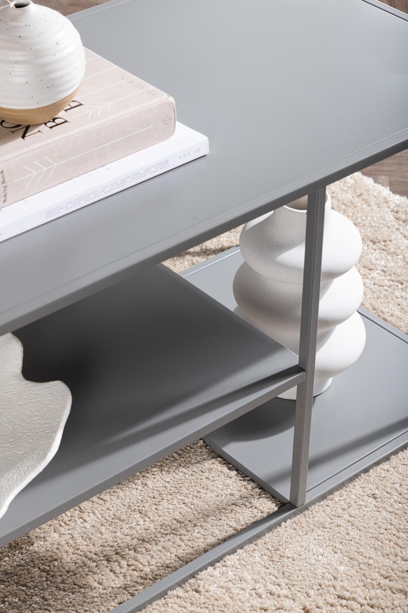 Moderner Staal Coffee Tisch von Venture Home: Elegantes Design aus pulverbeschichtetem Stahl, vielseitig einsetzbar und pflegeleicht für Ihr Zuhause.