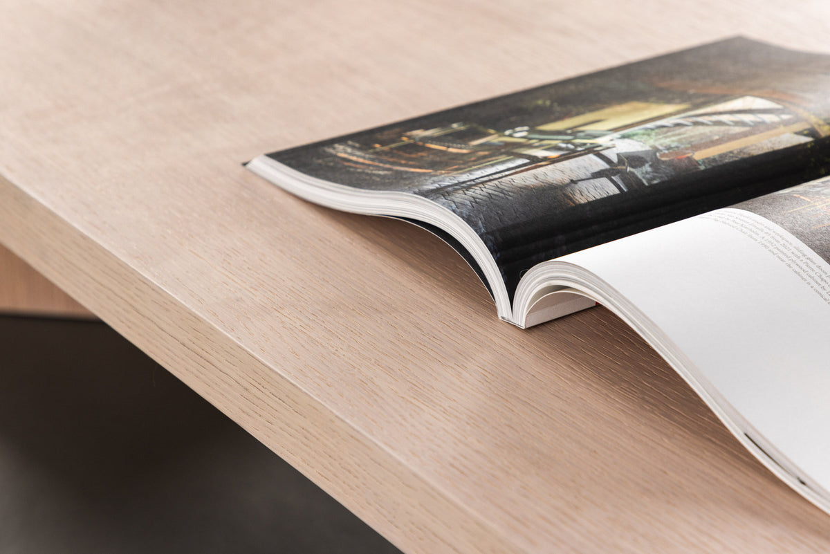 Bassholmen Coffee Tisch in Tünchen präsentiert im Onlineshop von KAQTU Design AG. Beistelltisch ist von Vind
