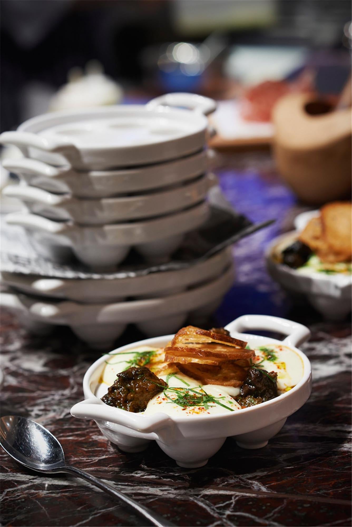 Pan d'escargot 6 trous ovale, blanc