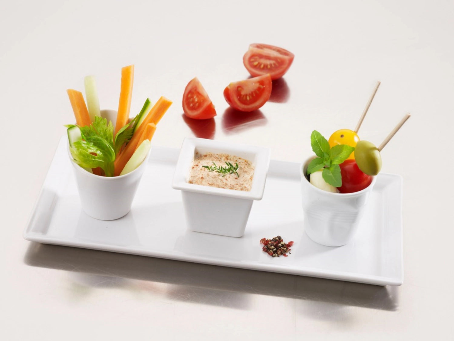 Rectangular plate, 26x13x2 cm, white