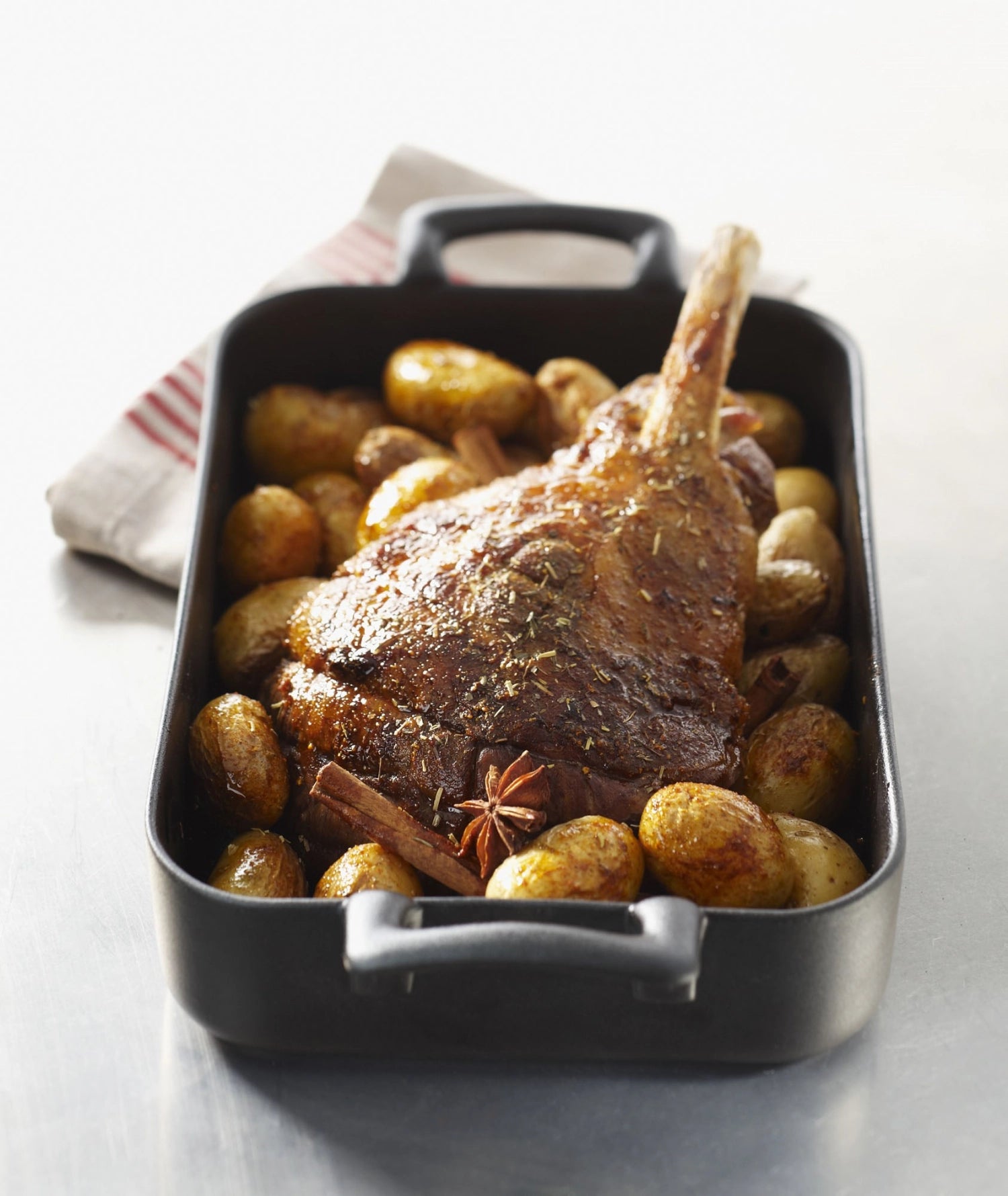 Forma rapida di forma rettangolare, 34x25x6,5 cm, look in ghisa