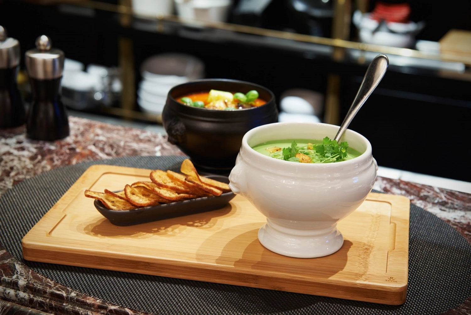 Löwenkopf Suppenschüssel 45cl