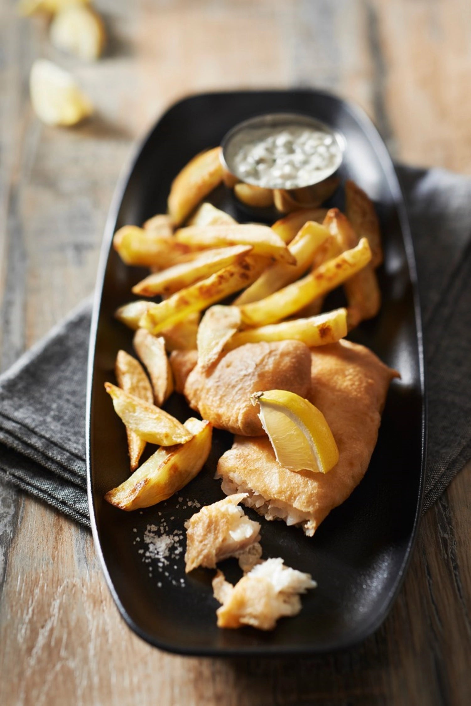 Club plate, 36x15 cm, cast iron look