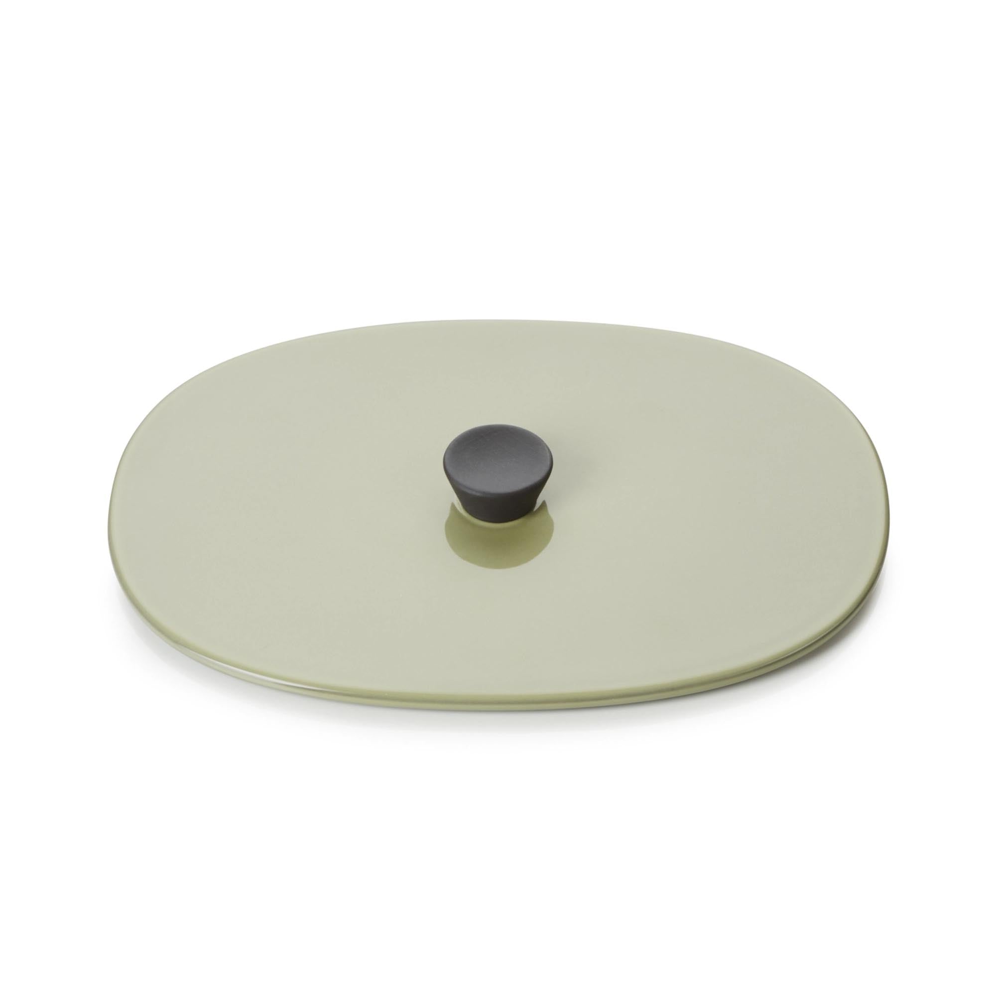 Entdecken Sie die Caractere Deckel für Platte 19X13 Kardamom von Revol. Hochwertiges Porzellan, elegantes Design, optimale Backergebnisse und einfache Reinigung.