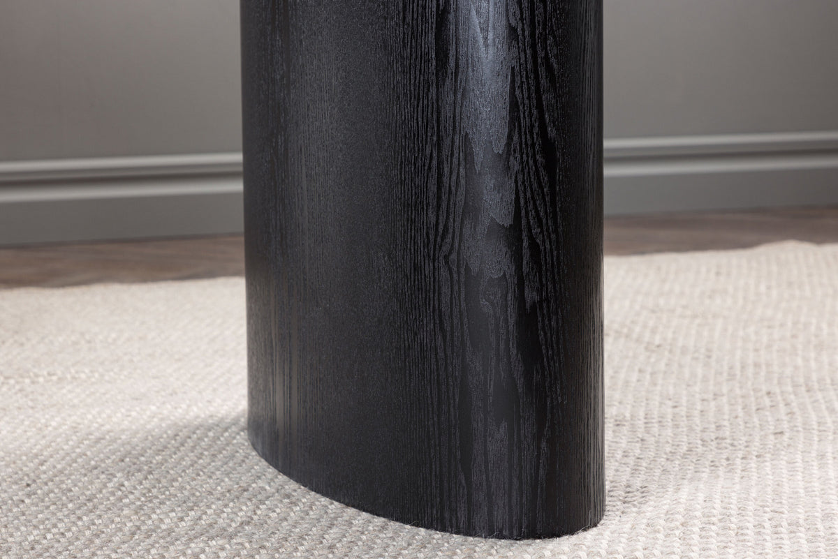Isolde Esstisch in Schwarz präsentiert im Onlineshop von KAQTU Design AG. Esstisch ist von Venture Home
