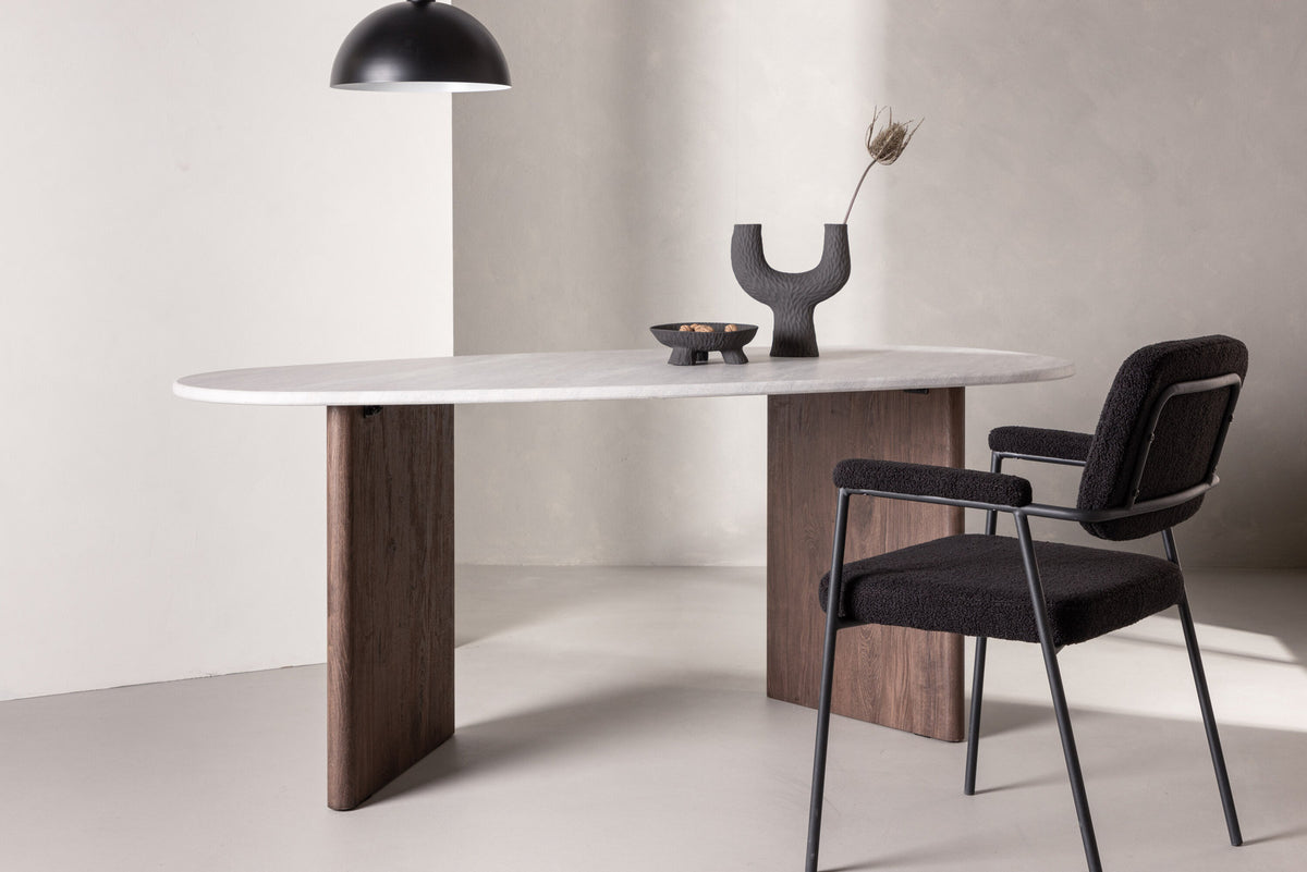Grönvik Tisch in Hellgrau präsentiert im Onlineshop von KAQTU Design AG. Esstisch ist von Venture Home