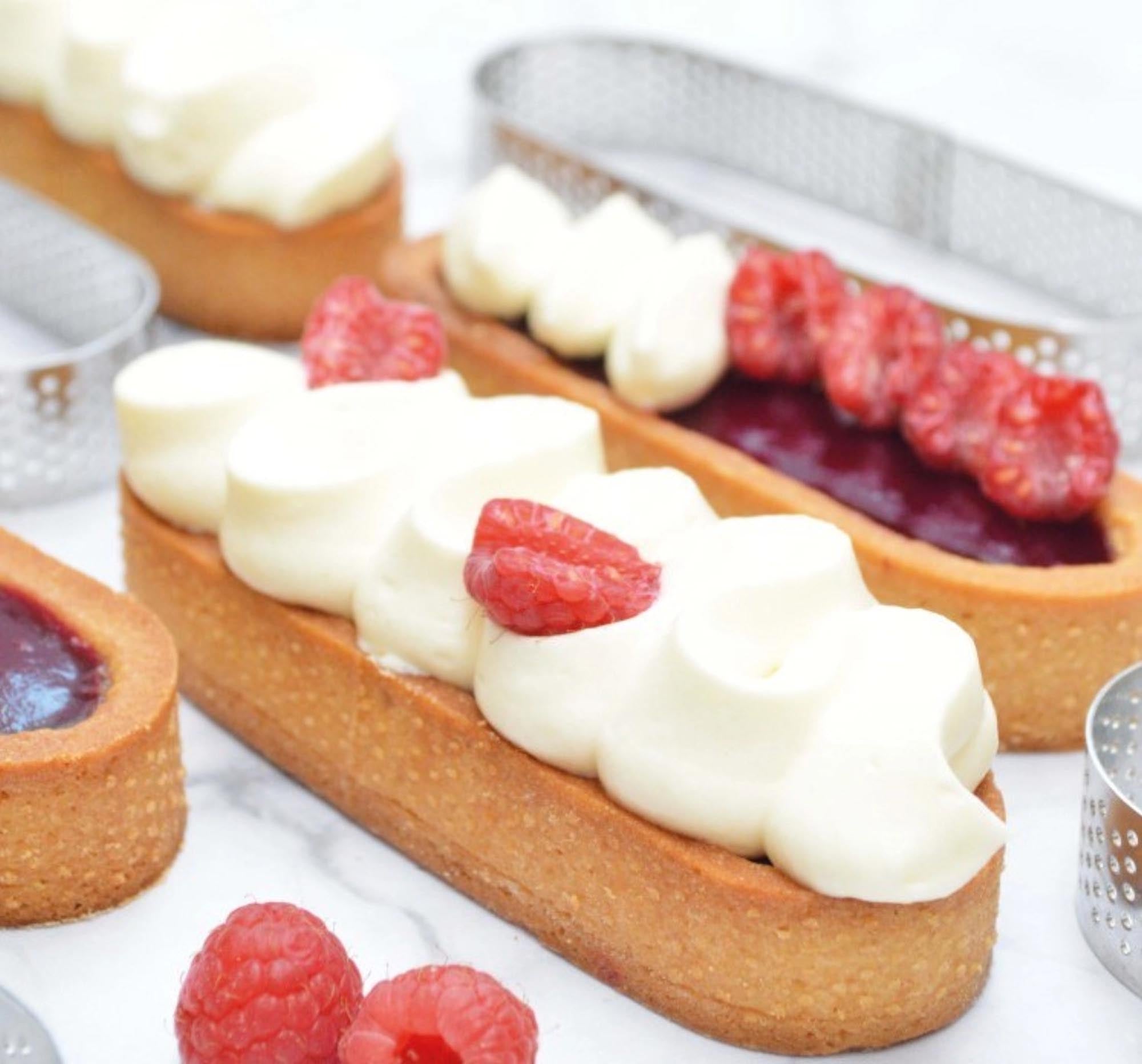 Perfekte ovale Tortenringe 15x4cm für innovative Backkreationen.