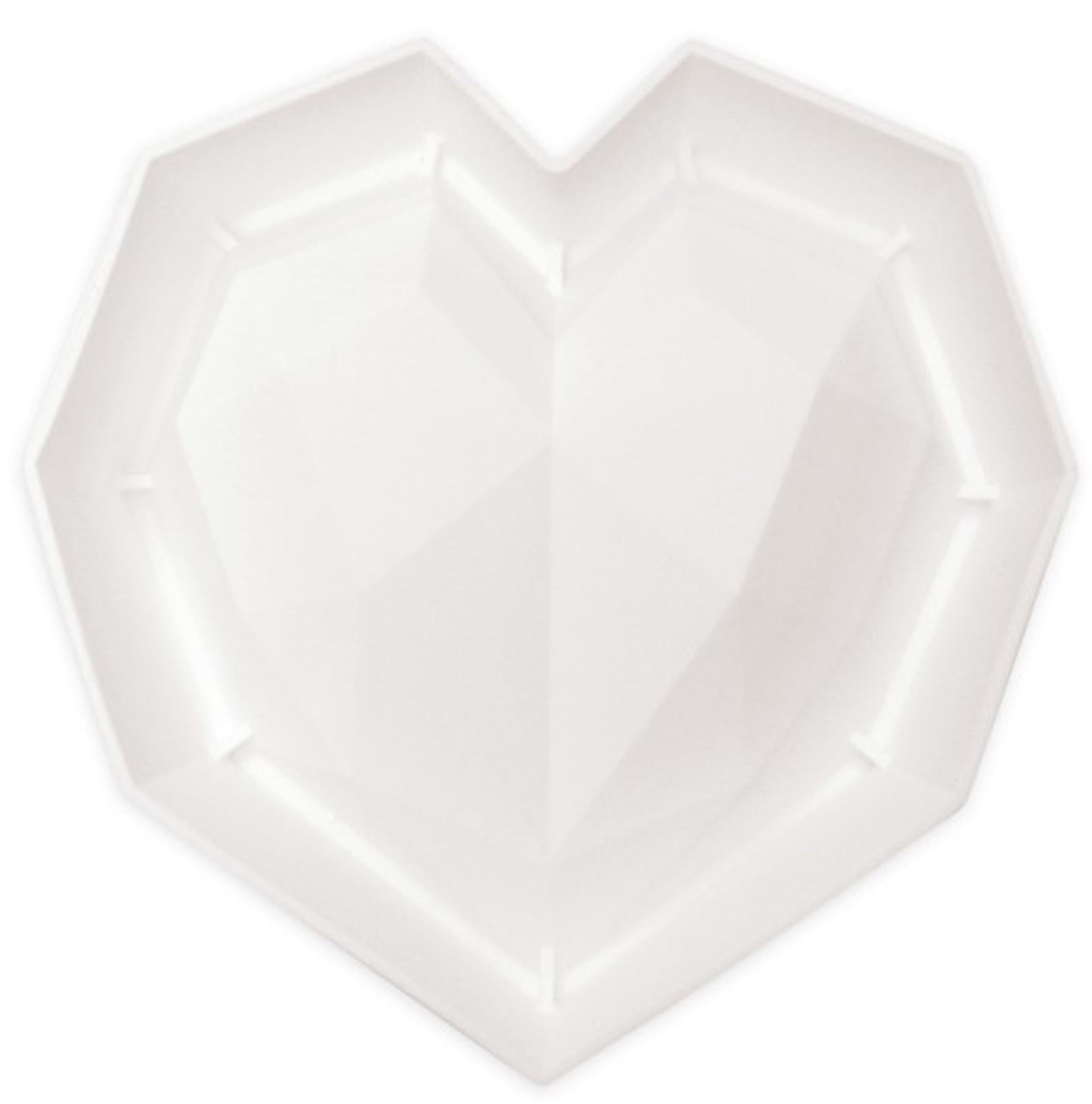 Kreieren Sie beeindruckende Herz-Desserts mit der 3D Silikonform Diamant Herz von Scrap Cooking. Antihaft, hitzebeständig, vielseitig.