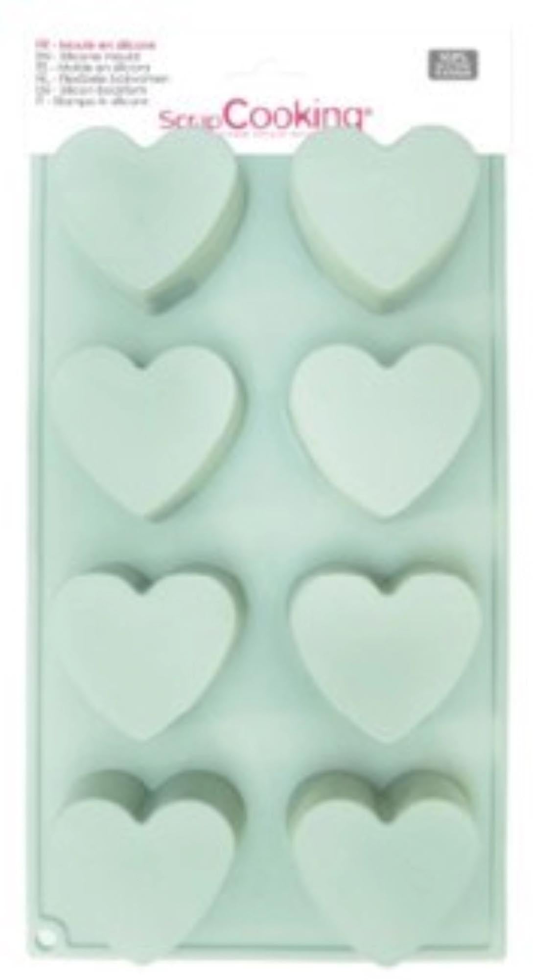 Backen Sie mit der 8 Herzen Funfetti Form von Scrap Cooking!