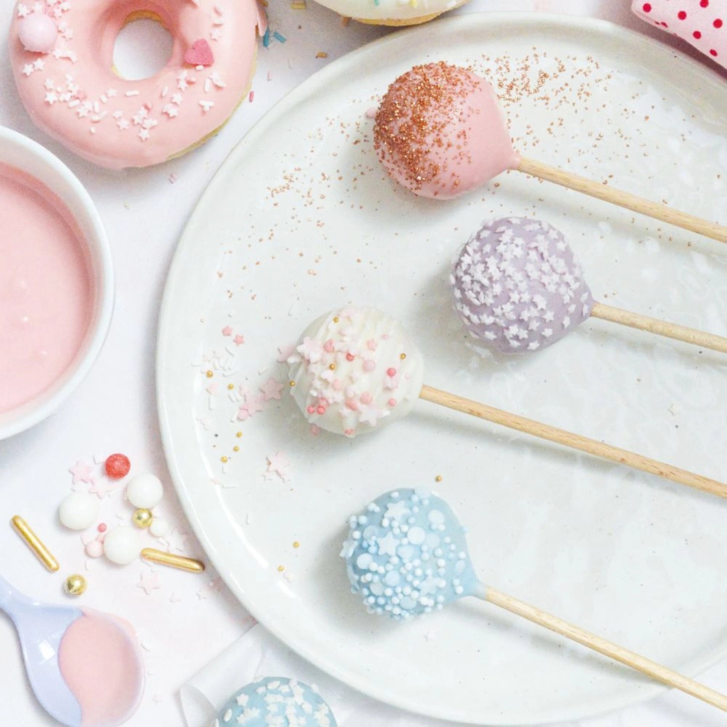 Schokoladengeschmacksglasur Drip Cake, rosa 130g