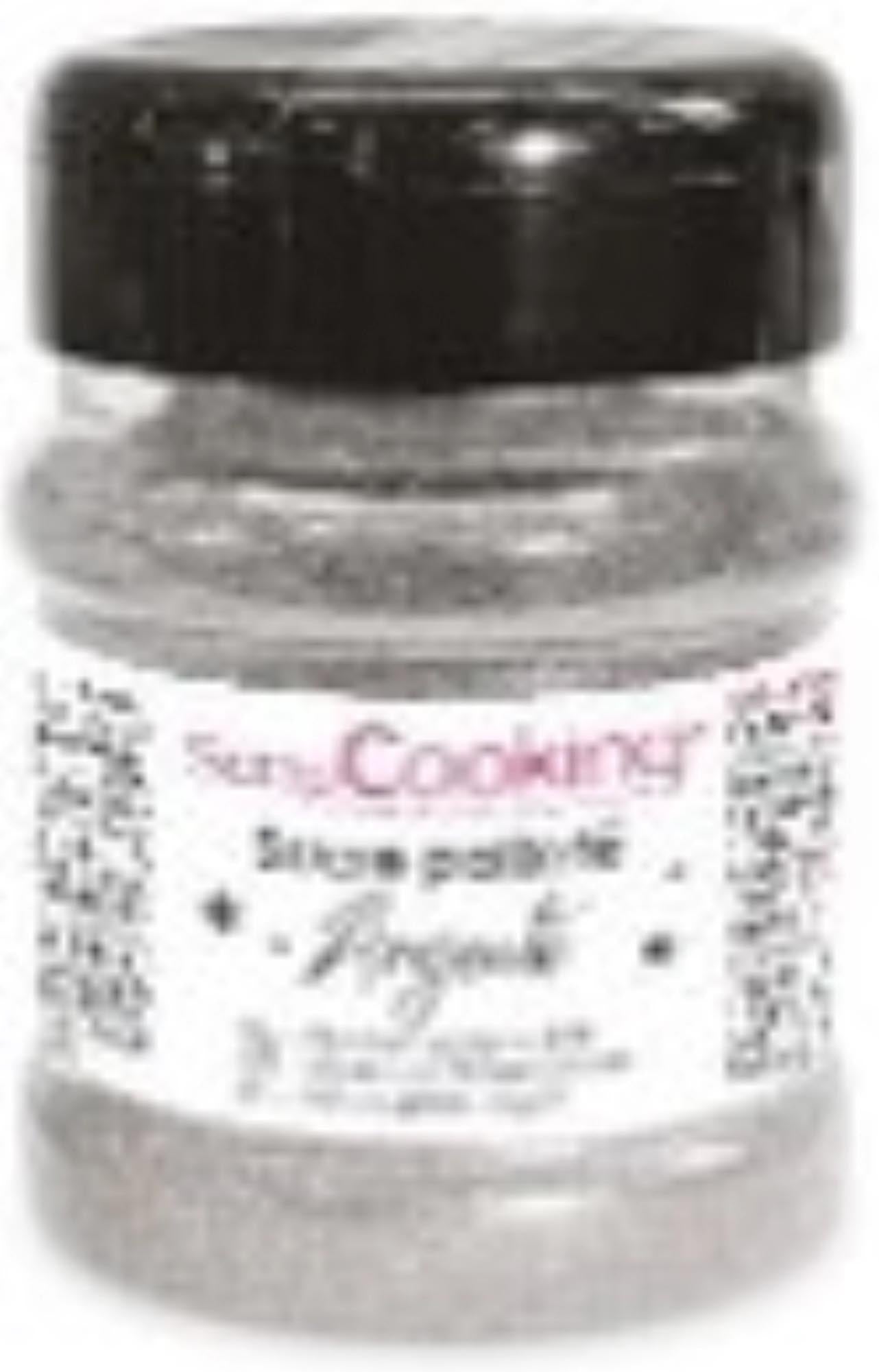 Verleihen Sie Ihren Desserts mit Scrap Cooking Glitzer Zucker Silber 160g einen funkelnden, glamourösen Touch. Perfekt für Torten & Muffins!