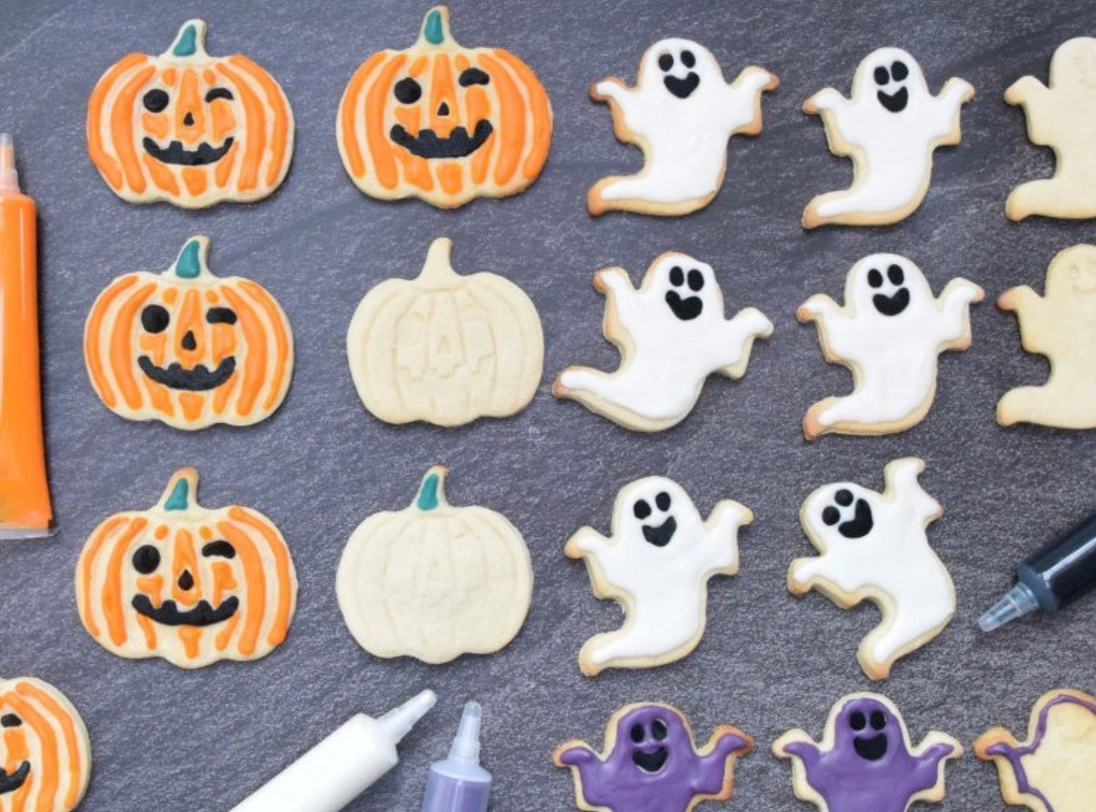 4 Schokostifte Halloween 4x25g in Mehrfarbig präsentiert im Onlineshop von KAQTU Design AG. Zutaten ist von Scrap Cooking