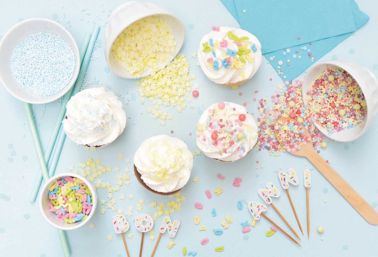 Decorative sugar pearls white blue 55g