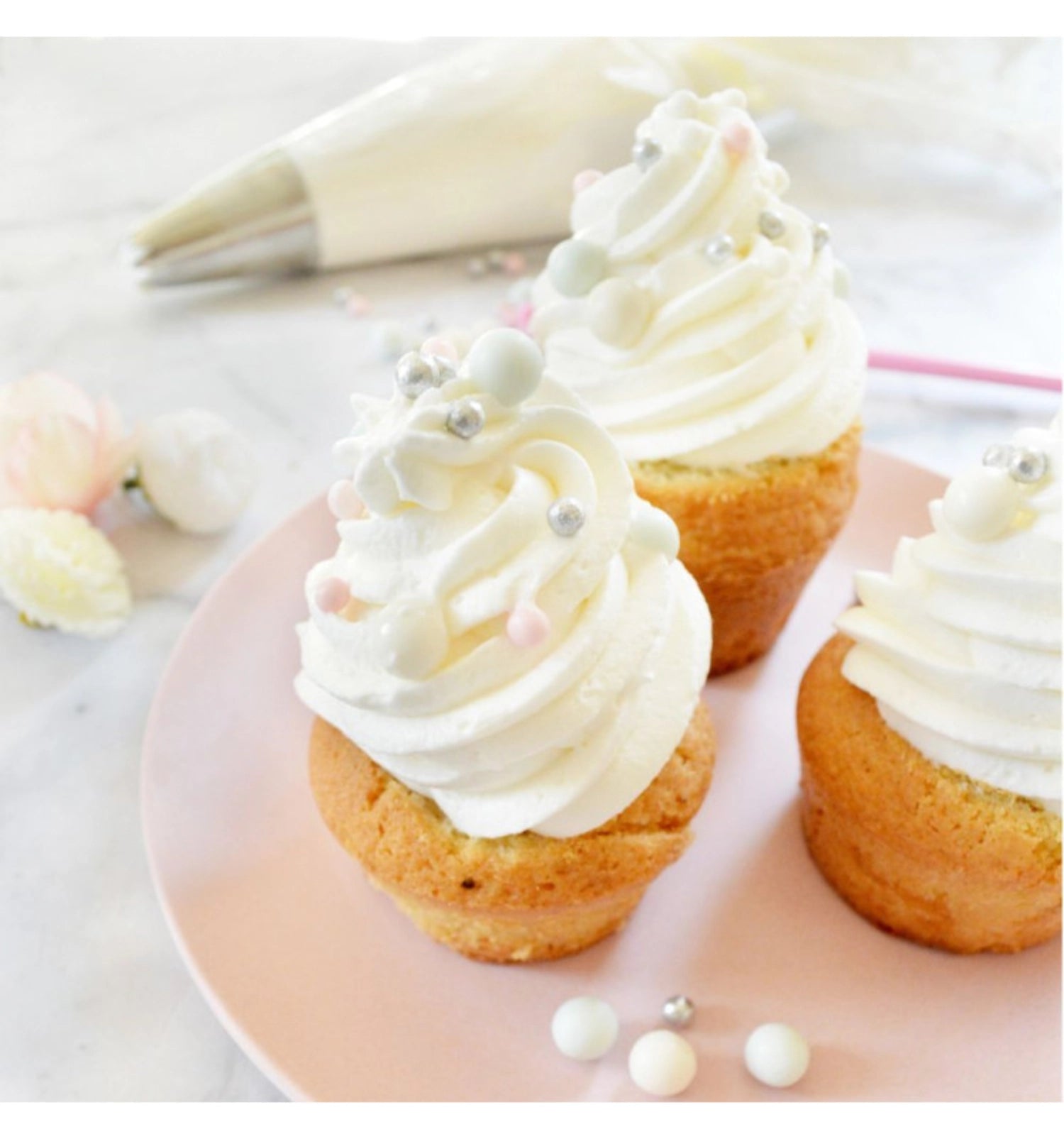 Decorative sugar pearls bubbles pastel 70g