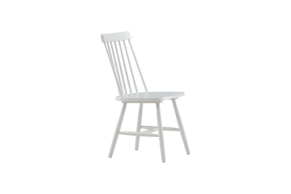 Lönneberga Stuhl in Weiss präsentiert im Onlineshop von KAQTU Design AG. Stuhl ist von Venture Home