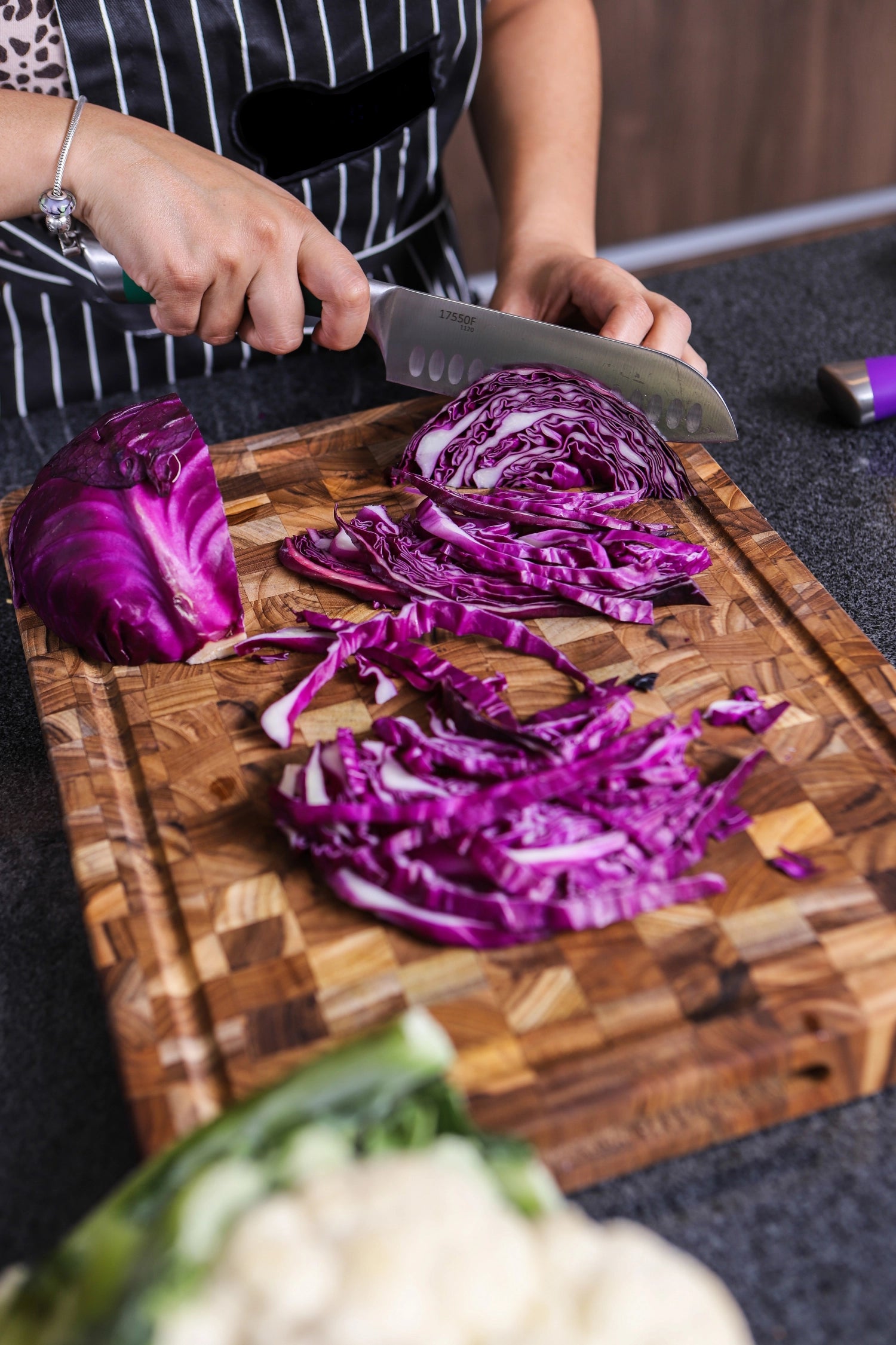 Bloc de piratage en teck/planche avec trille de jus