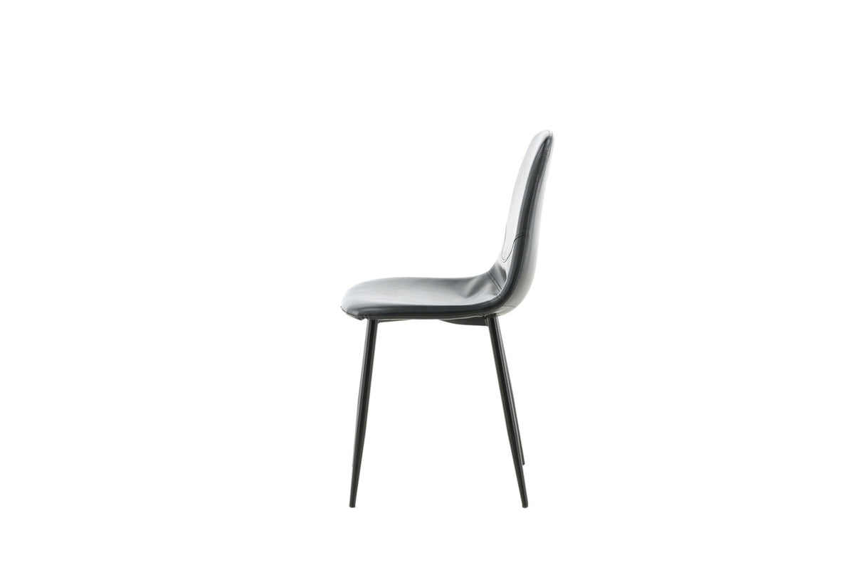 Polar Stuhl in Schwarz präsentiert im Onlineshop von KAQTU Design AG. Stuhl ist von Venture Home