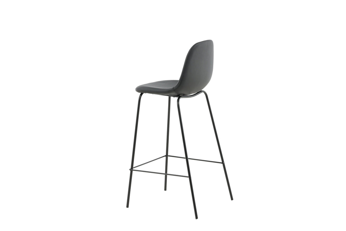 Polar Barstuhl in Schwarz präsentiert im Onlineshop von KAQTU Design AG. Barstuhl ist von Venture Home