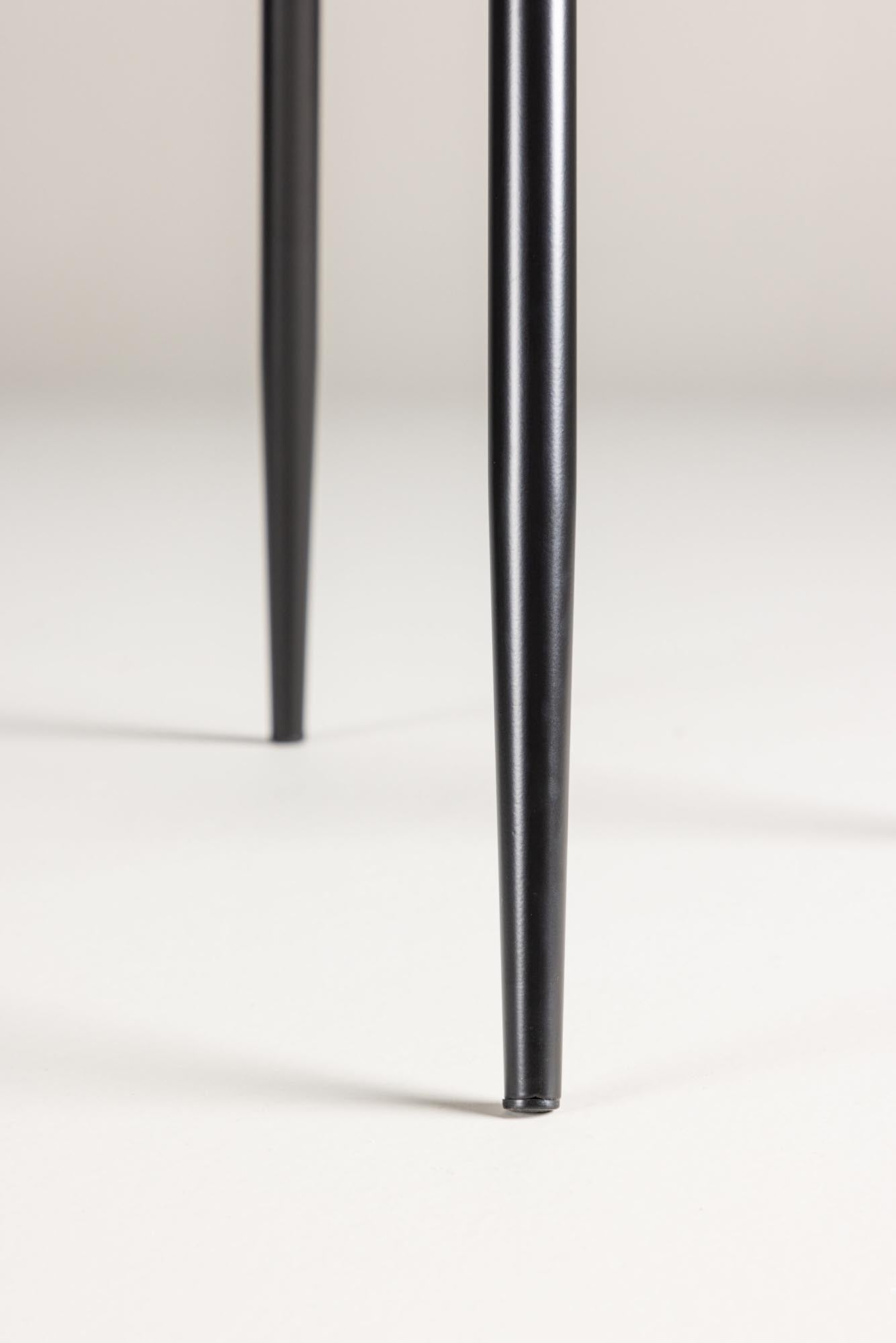 Polar Esszimmerstuhl: Stilvoller Komfort im skandinavischen Design.