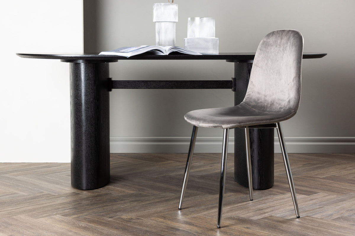 Eva Stuhl in Hellgrau präsentiert im Onlineshop von KAQTU Design AG. Stuhl ist von Venture Home